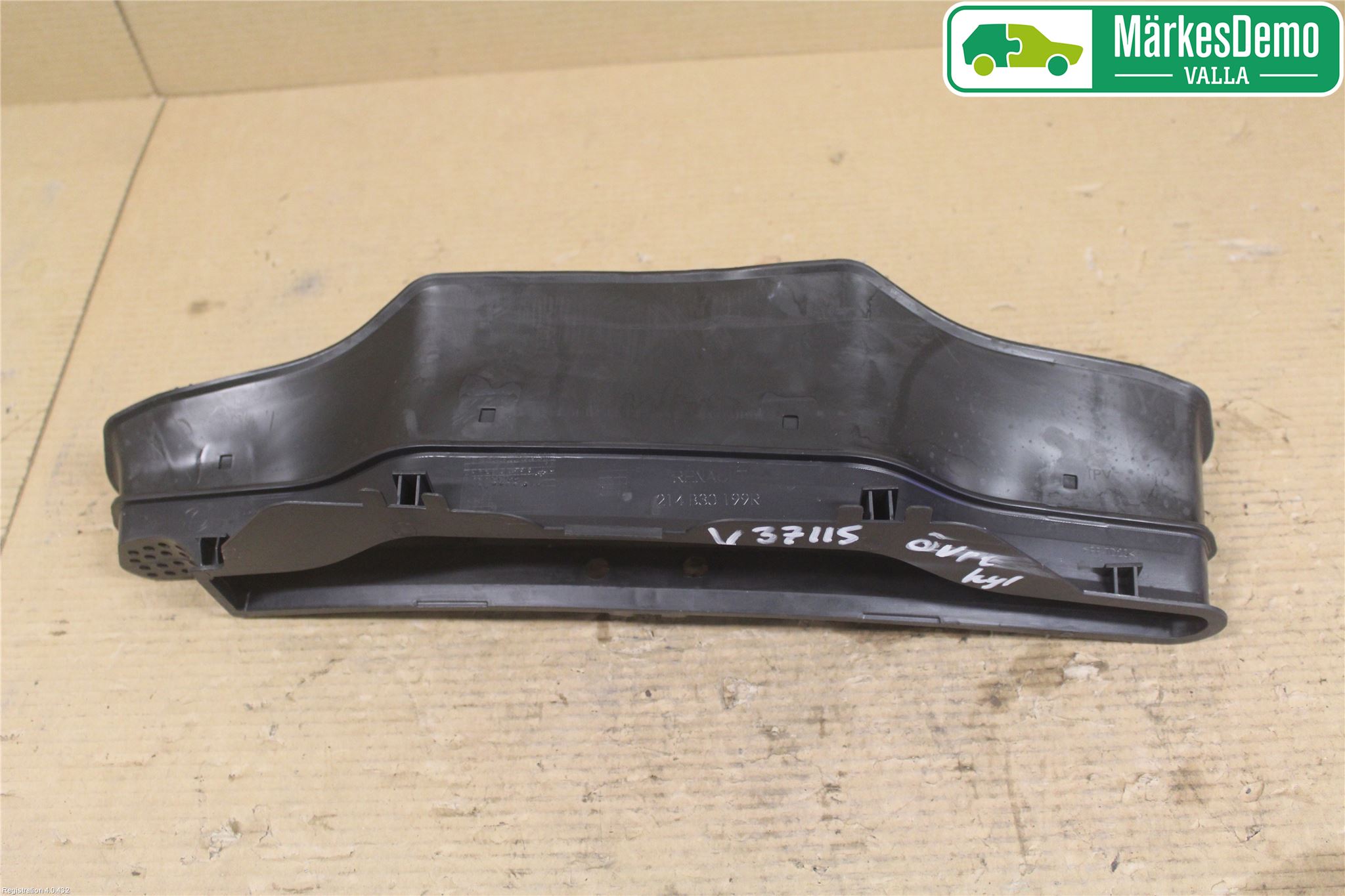 Renault CLIO IV 12-16 Deflektor Plåt-Plast Kylning
