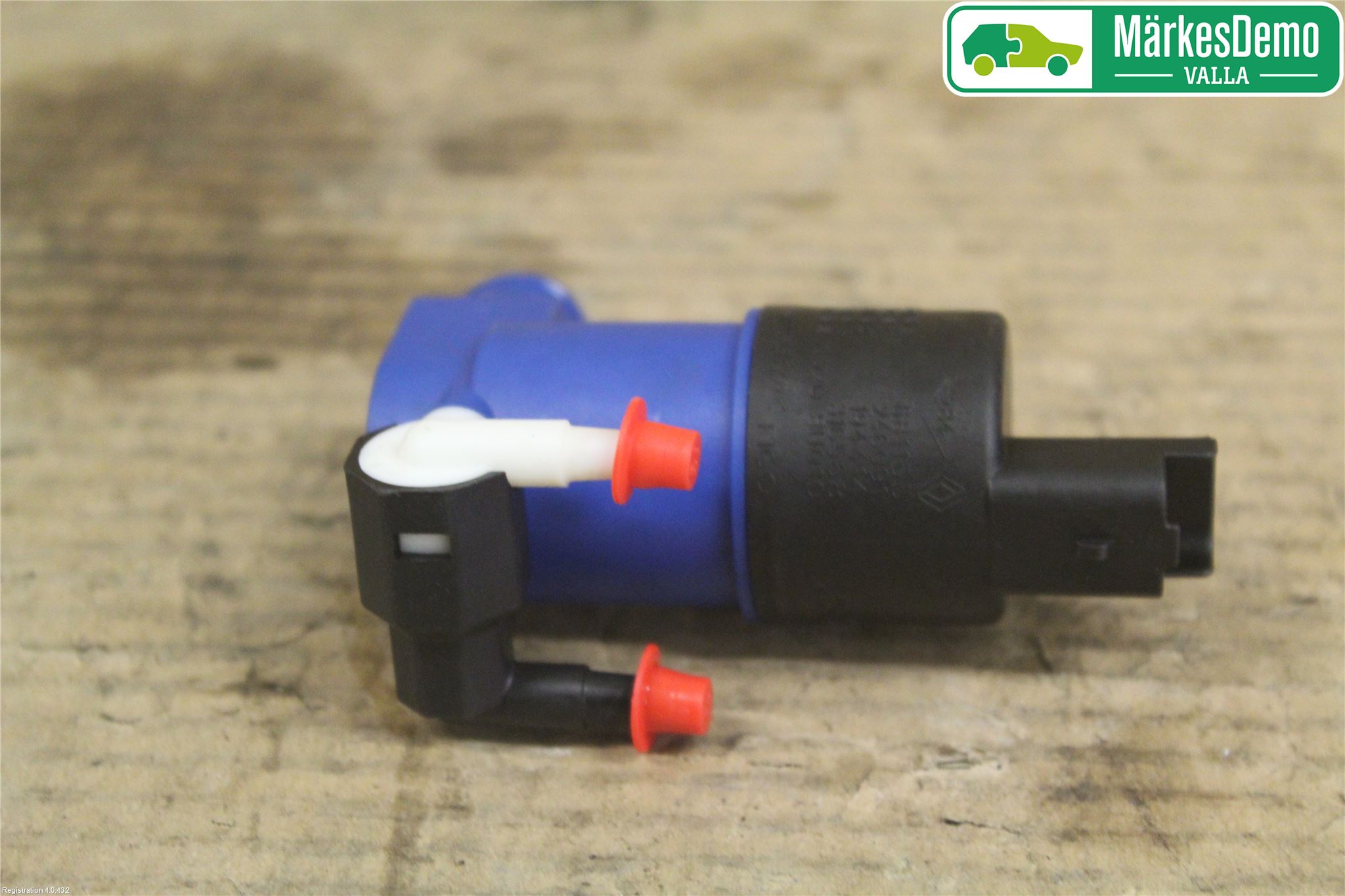 Renault CLIO IV 12-16 Spolarpump Vindruta