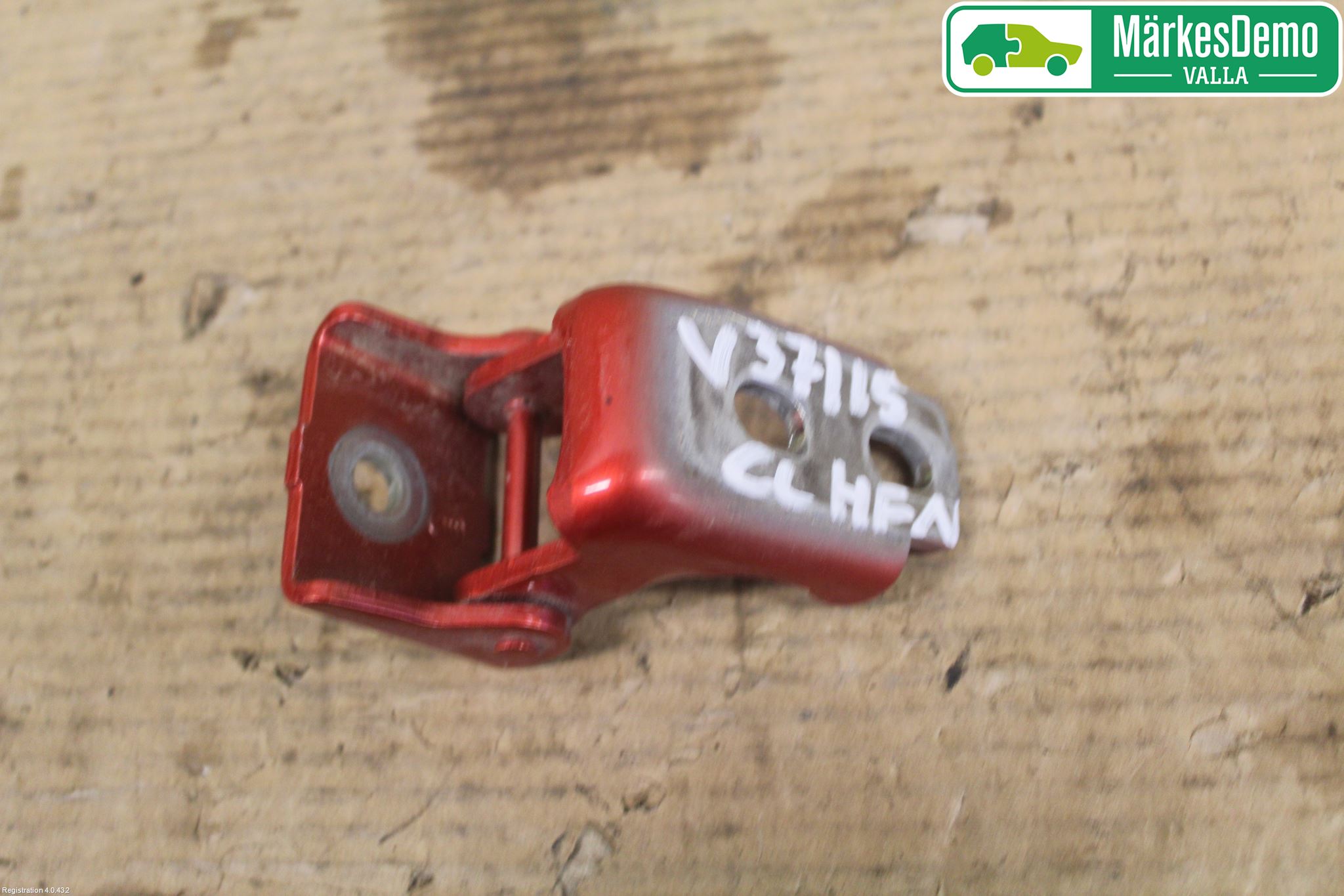 Renault CLIO IV 12-16 Dörrgångjärn