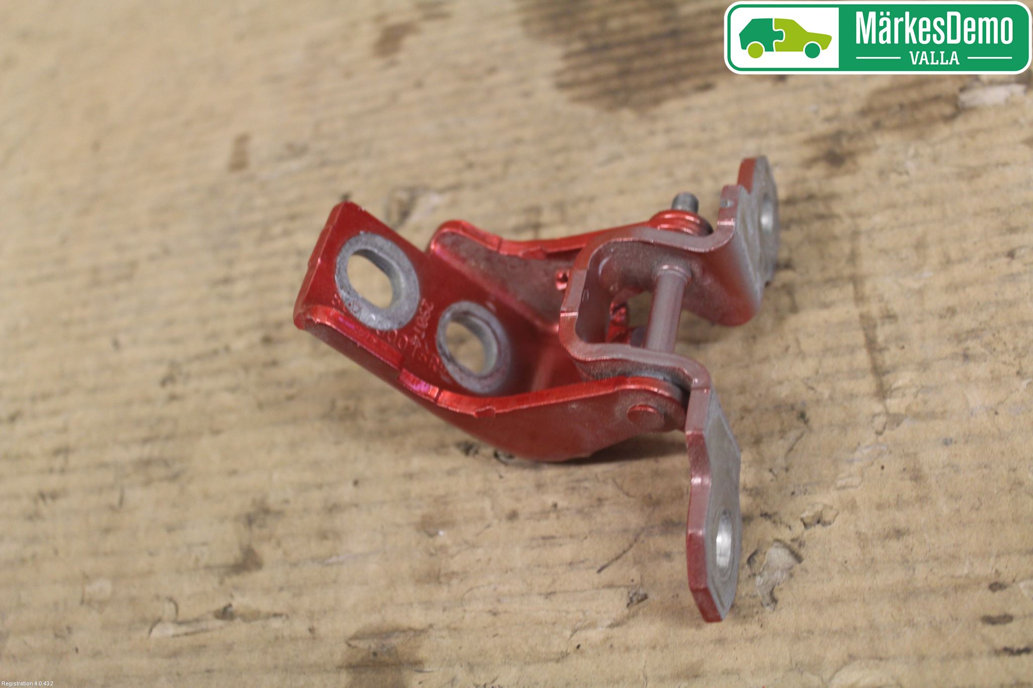 Renault CLIO IV 12-16 Dörrgångjärn