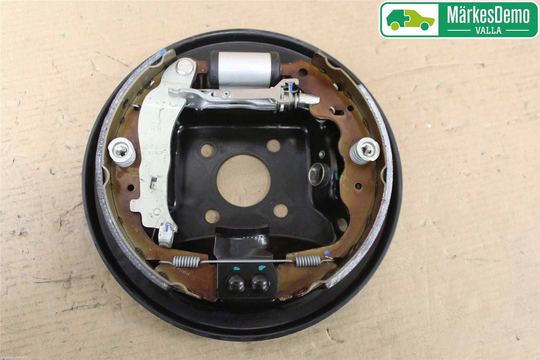 Renault CLIO IV 12-16 Bromsback Handbroms