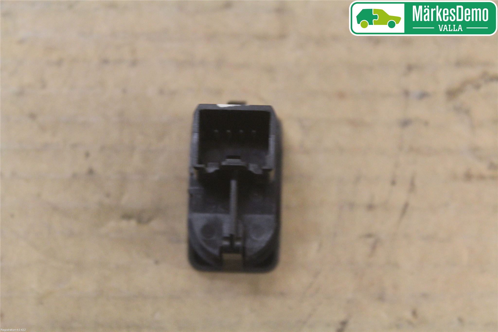 Ford MONDEO 07-15 Strömställare Elhiss