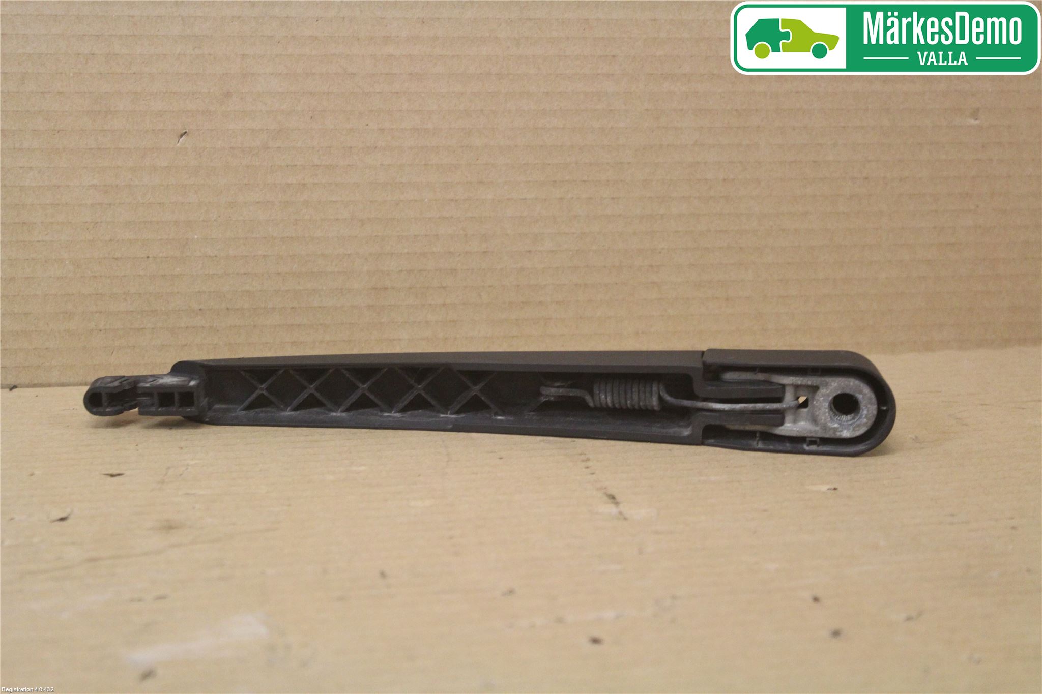 Ford MONDEO 07-15 Torkararm-Bakruta