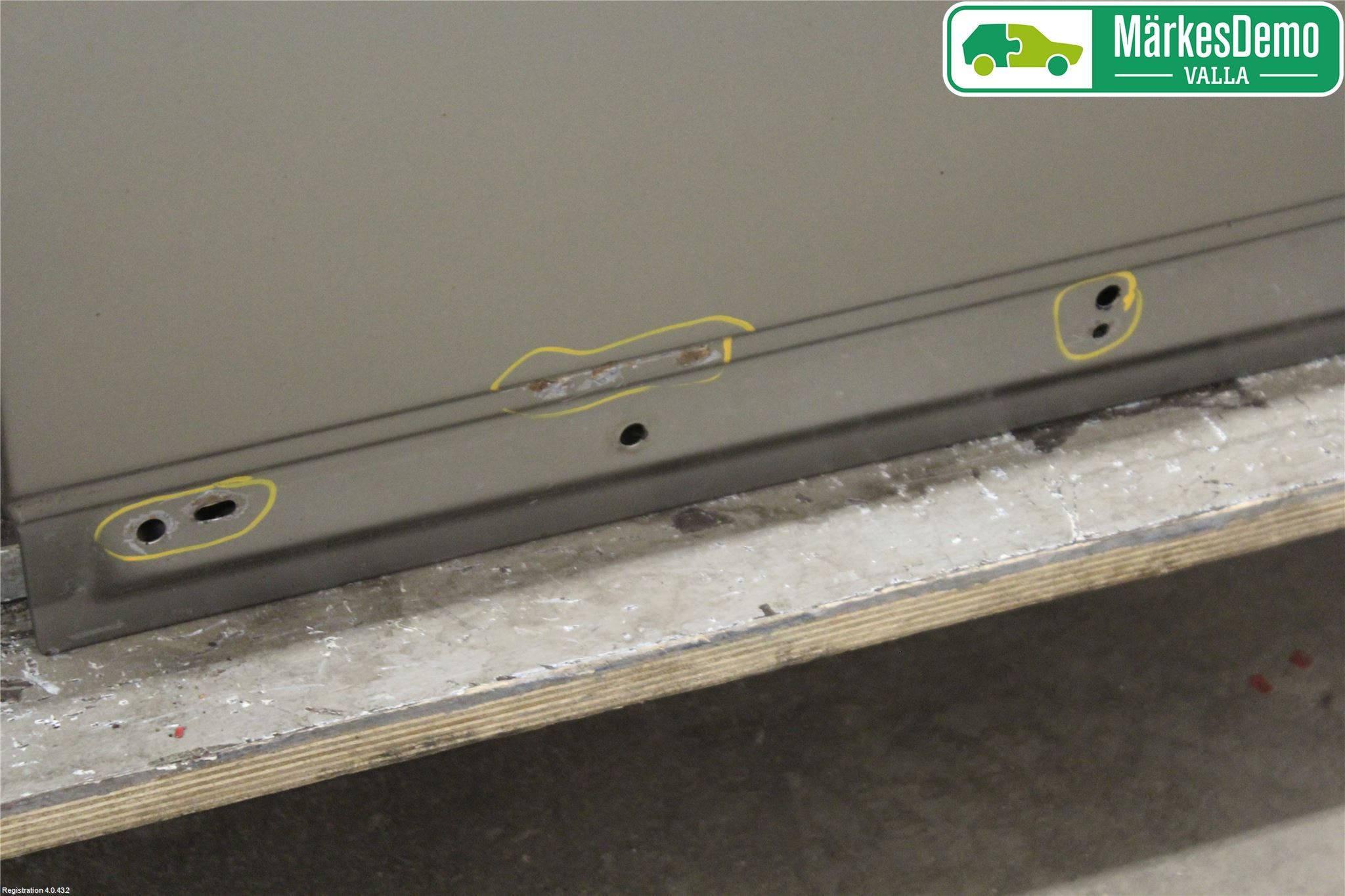 Volvo V70 08-13 Dörr Bak Vänster