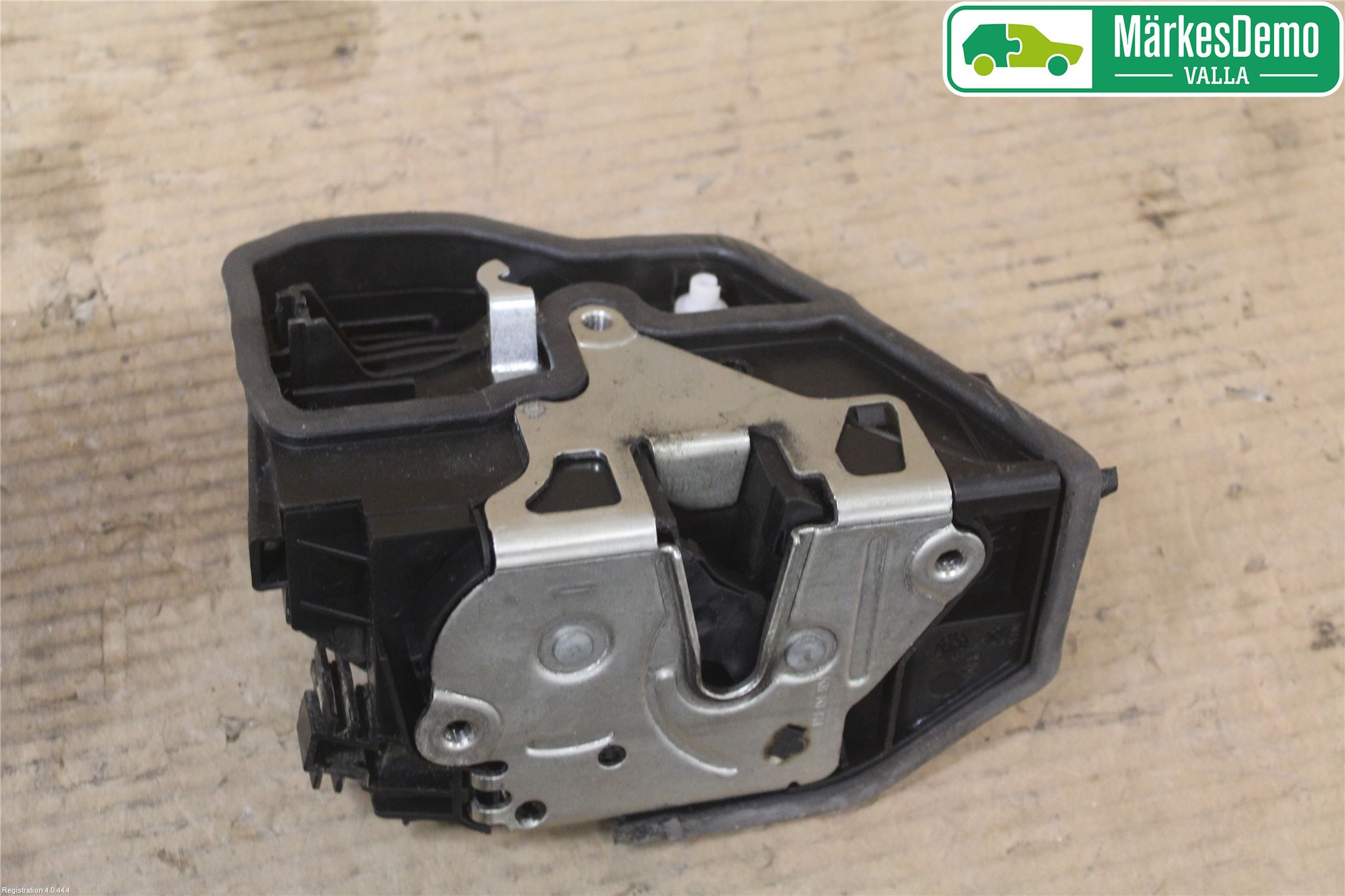 BMW 1 E87/81 5D/3D 03-11 Låskista-Dörrlås