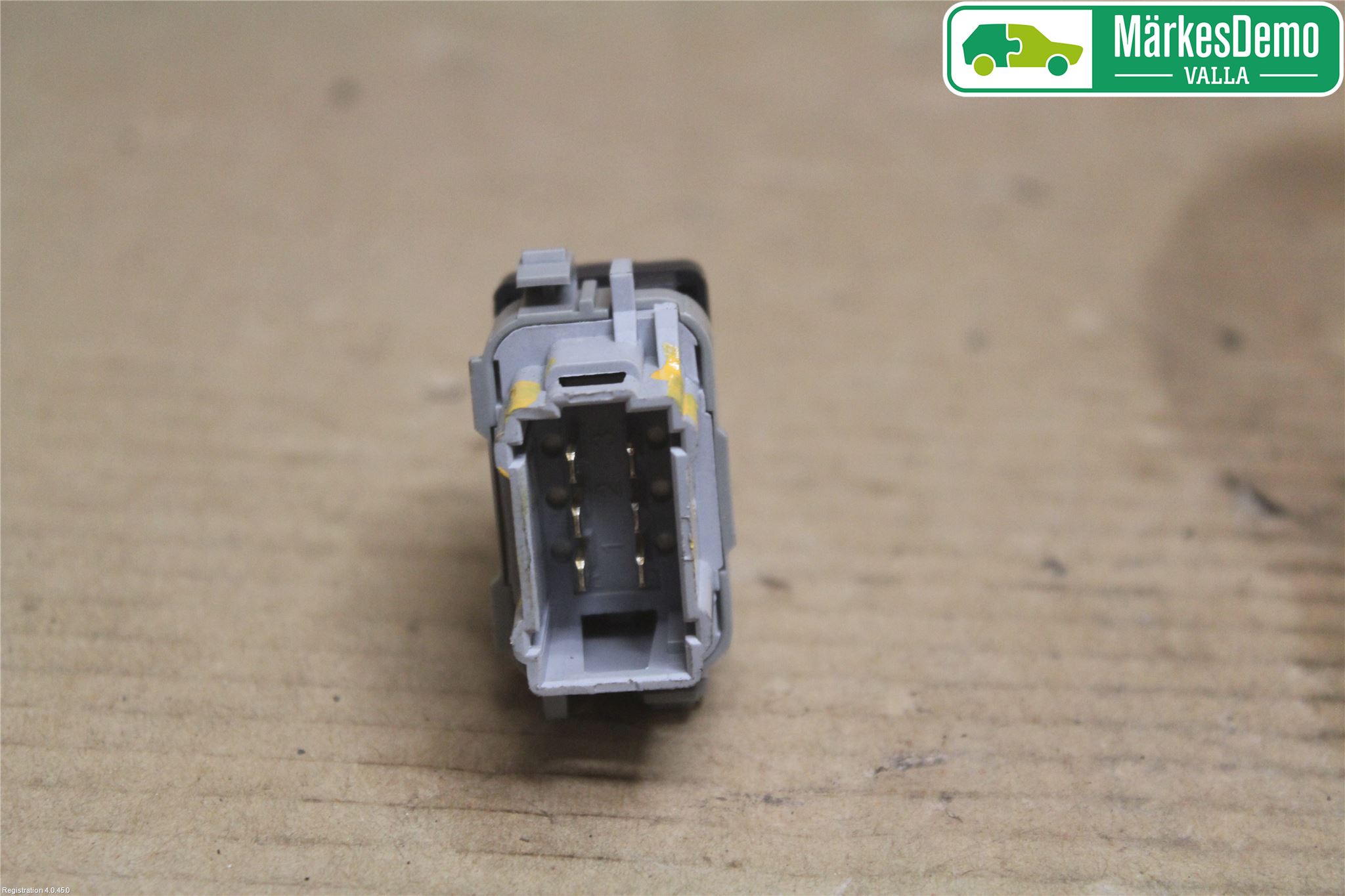 Renault KANGOO II 08-14 Strömställare Antisladd