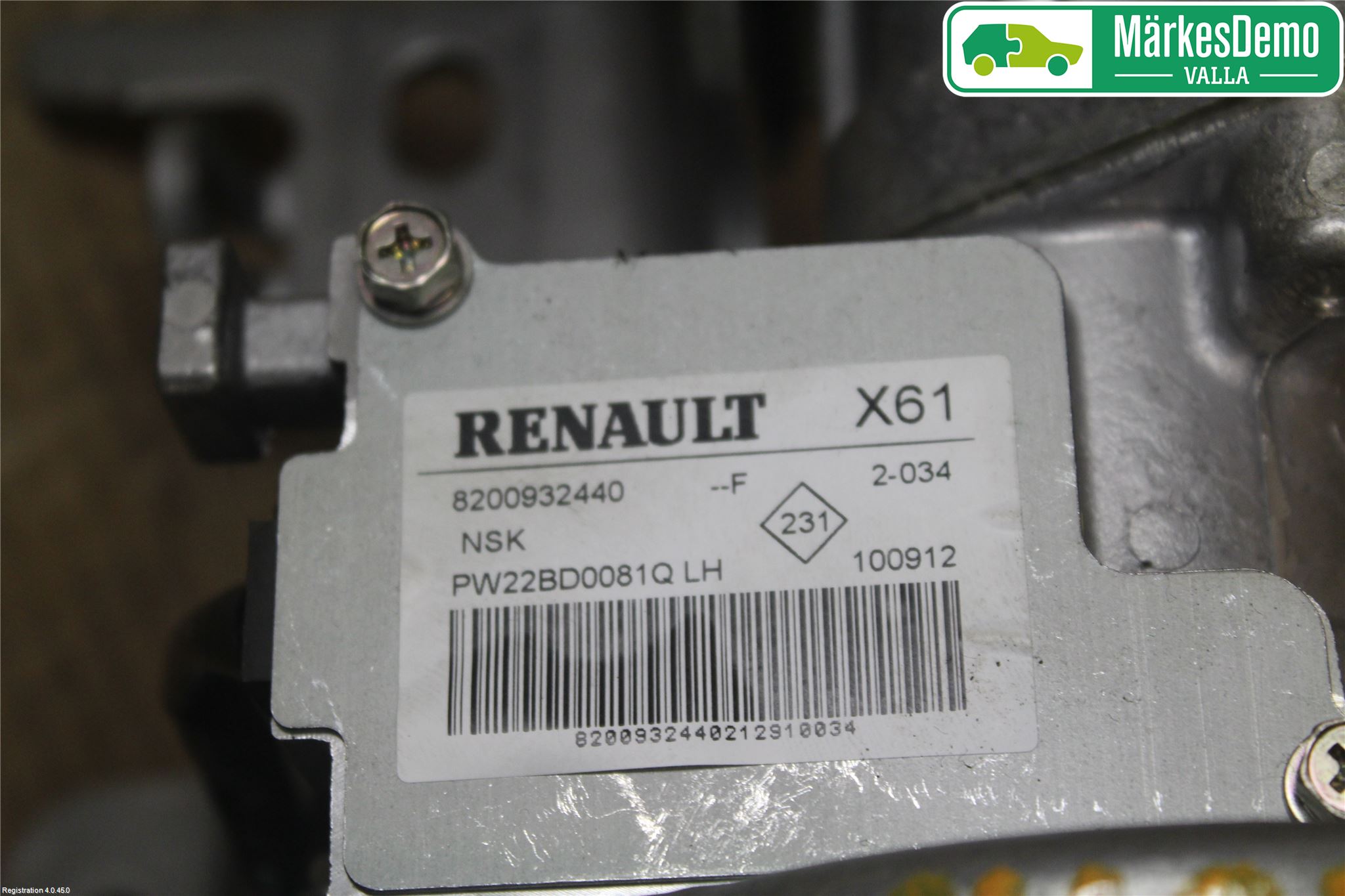 Renault KANGOO II 08-14 Rattaxelagg Med Inb Servo
