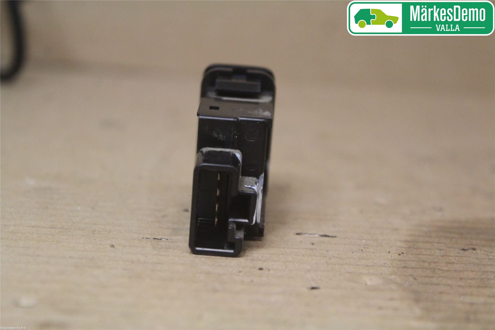 Toyota HILUX 05-16 Strömställare Antispinn