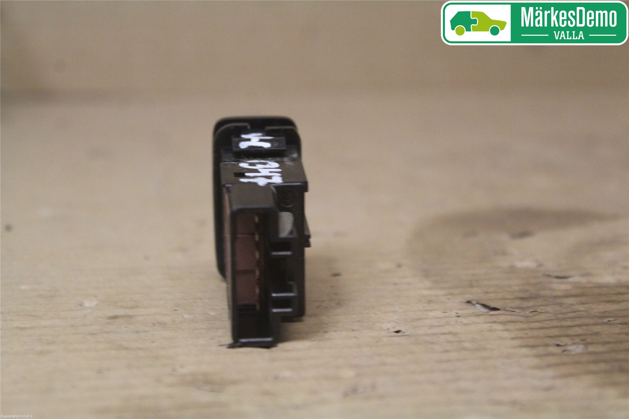 Toyota HILUX 05-16 Strömställare Stolvärme