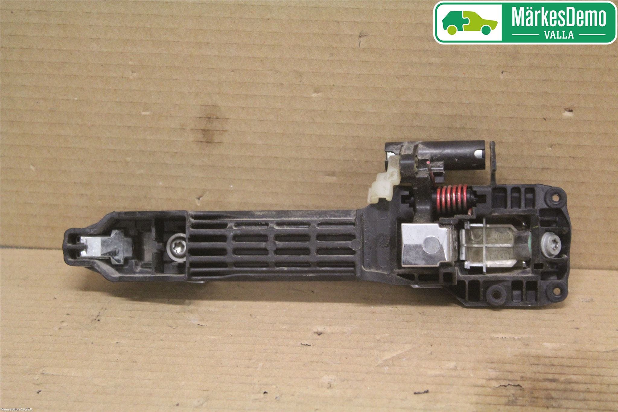 Toyota HILUX 05-16 Dörrhandtag Yttre Hö