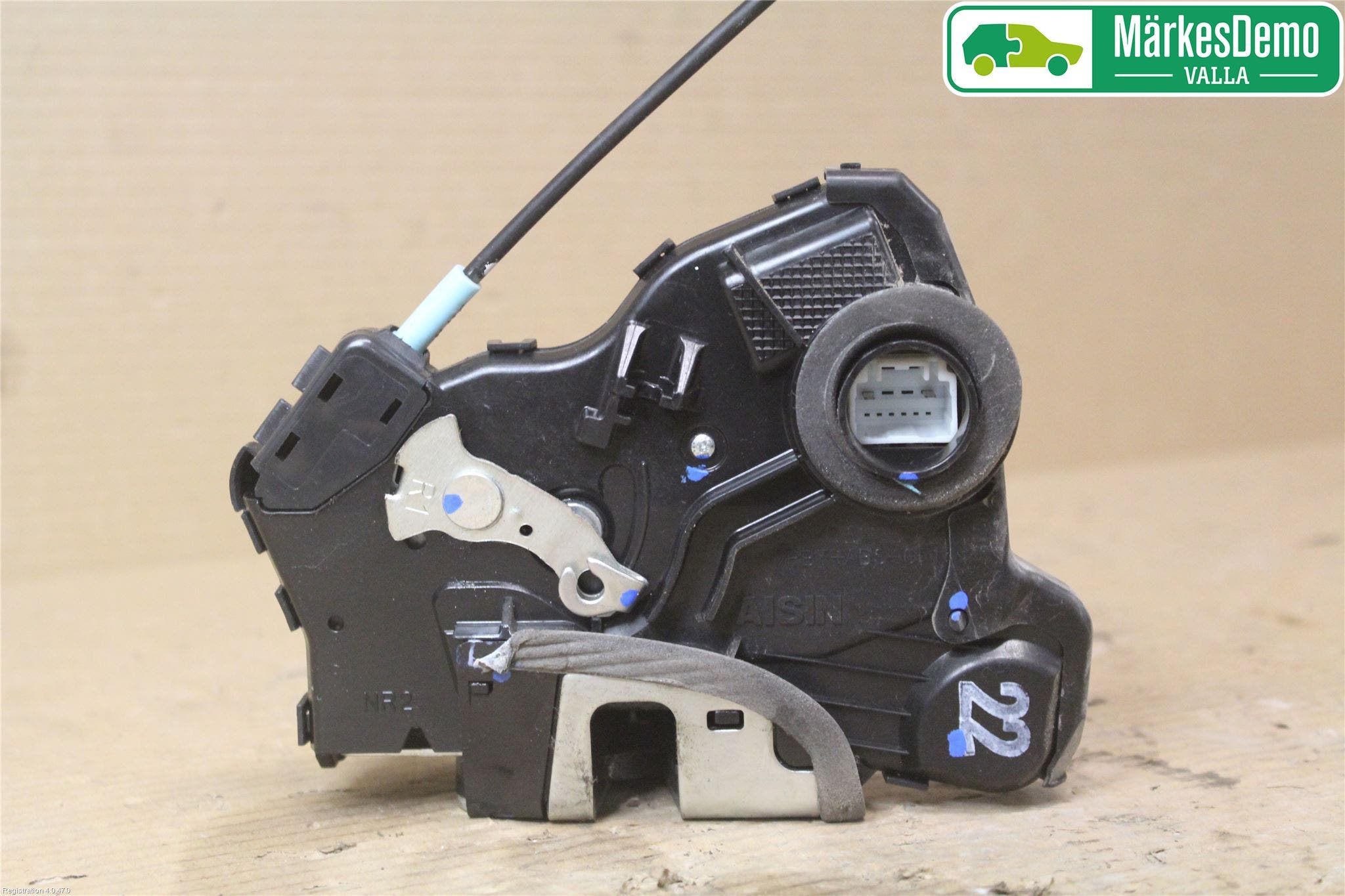 Toyota HILUX 05-16 Låskista-Dörrlås