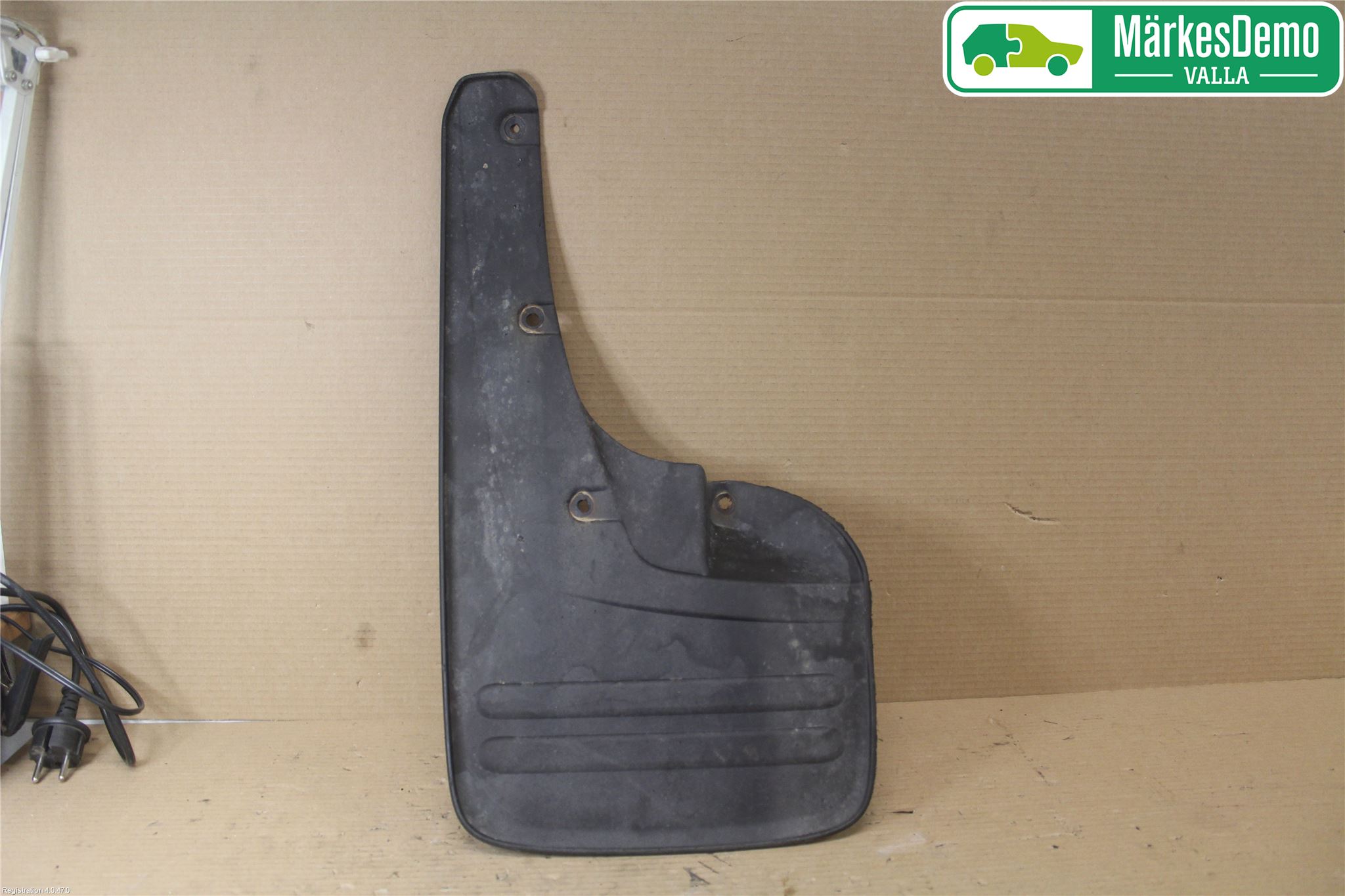 Toyota HILUX 05-16 Stänkskydd