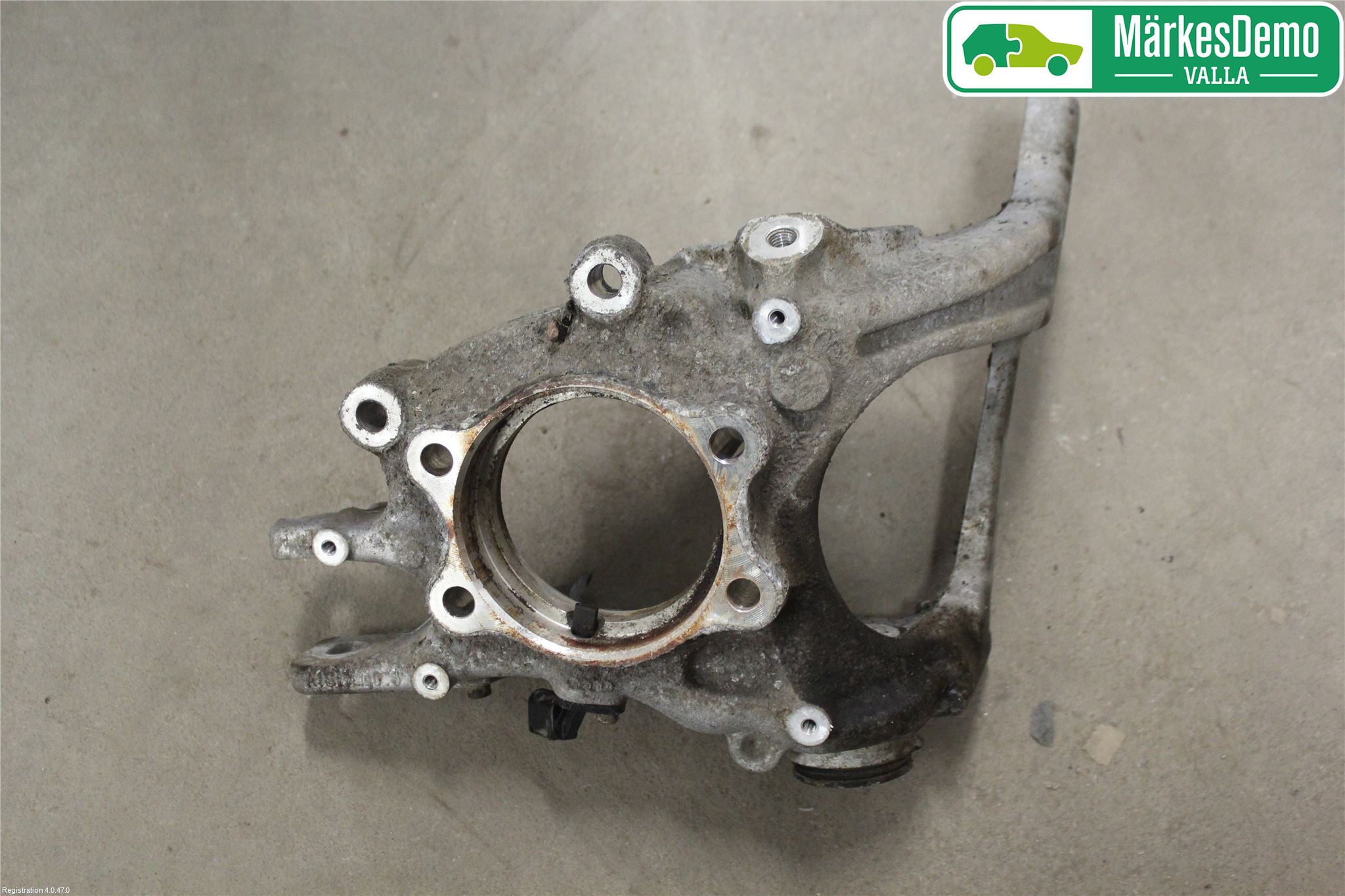 Audi Q5 09-16 Hjullagerhus Bak Hö