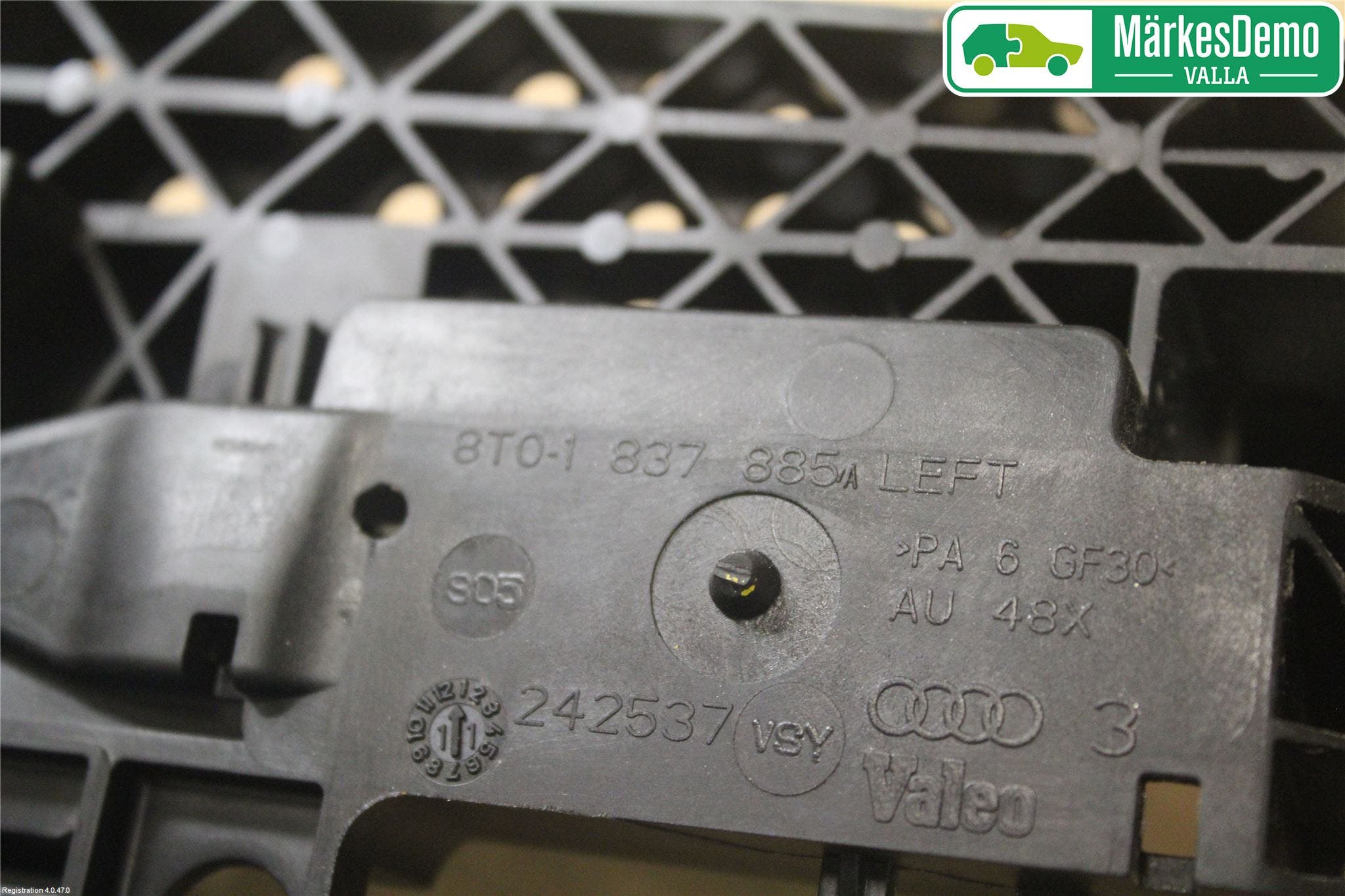 Audi Q5 09-16 Dörrhandtag Yttre Vä