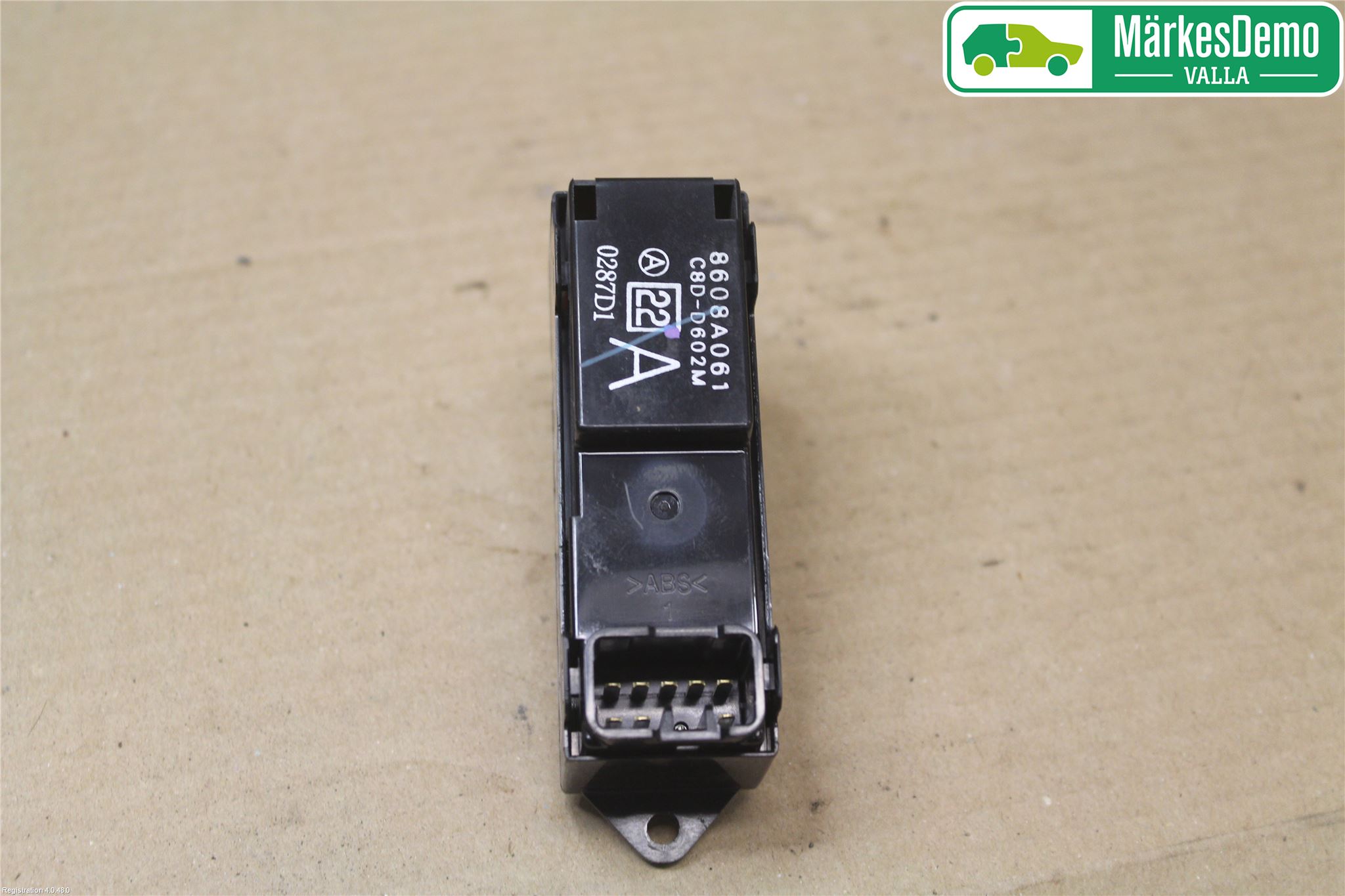 Mitsubishi OUTLANDER 07-12 Strömställare Elhiss