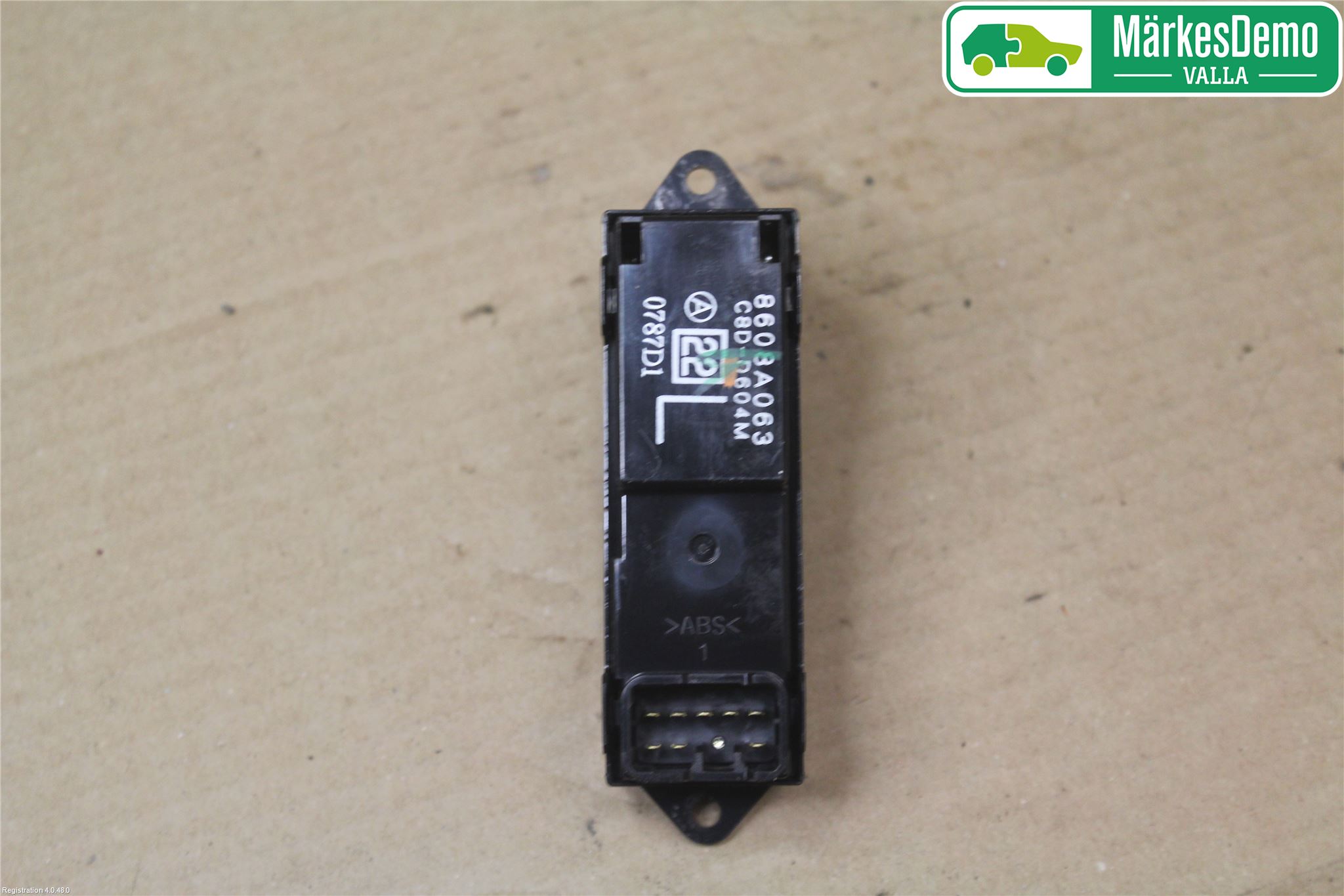 Mitsubishi OUTLANDER 07-12 Strömställare Elhiss