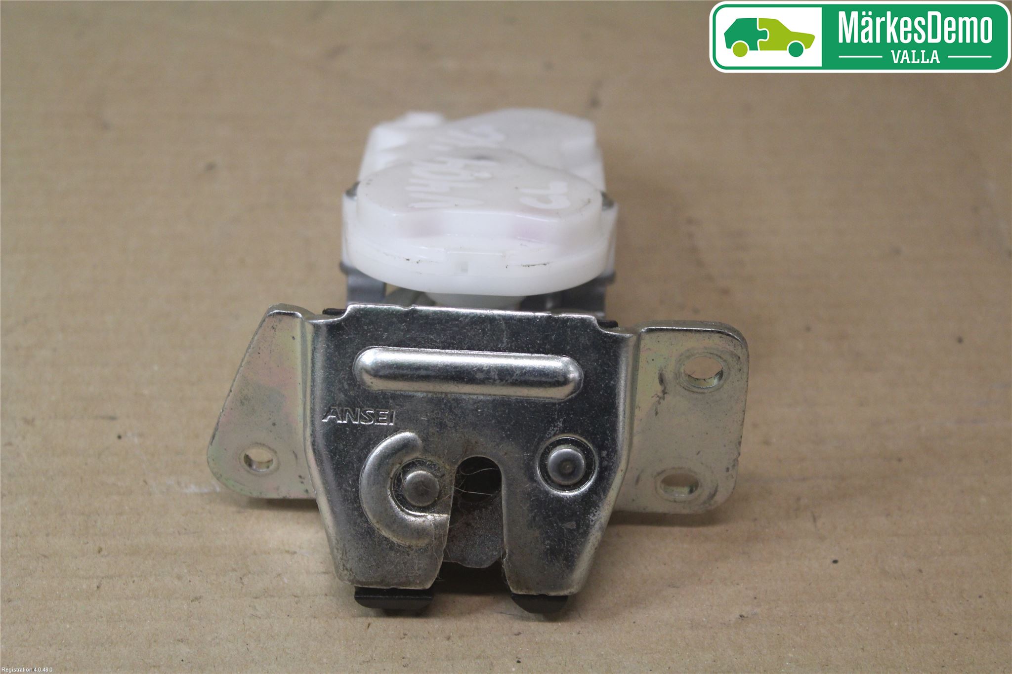 Mitsubishi OUTLANDER 07-12 Låskista Baklucka