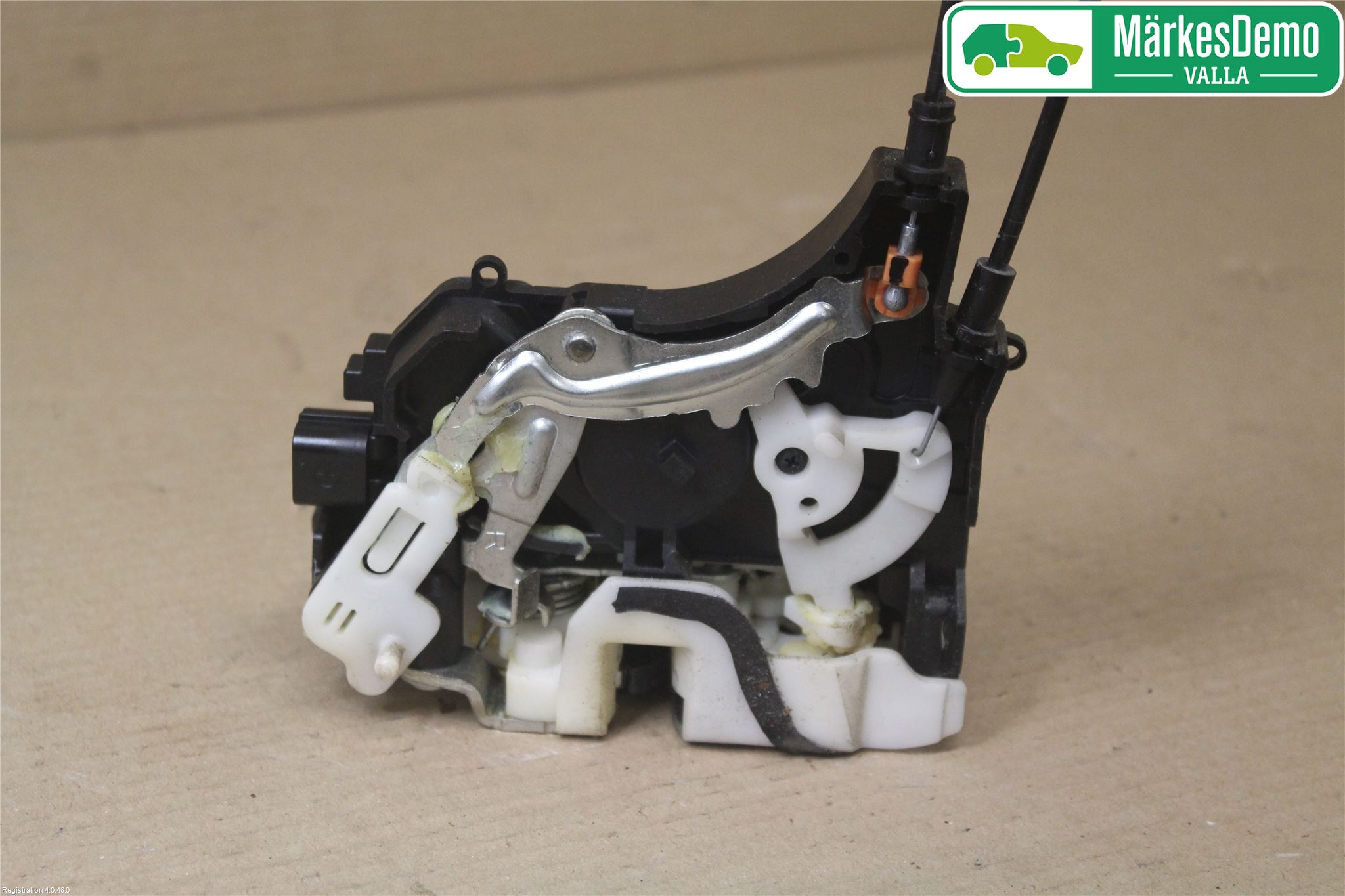 Mitsubishi OUTLANDER 07-12 Låskista-Dörrlås