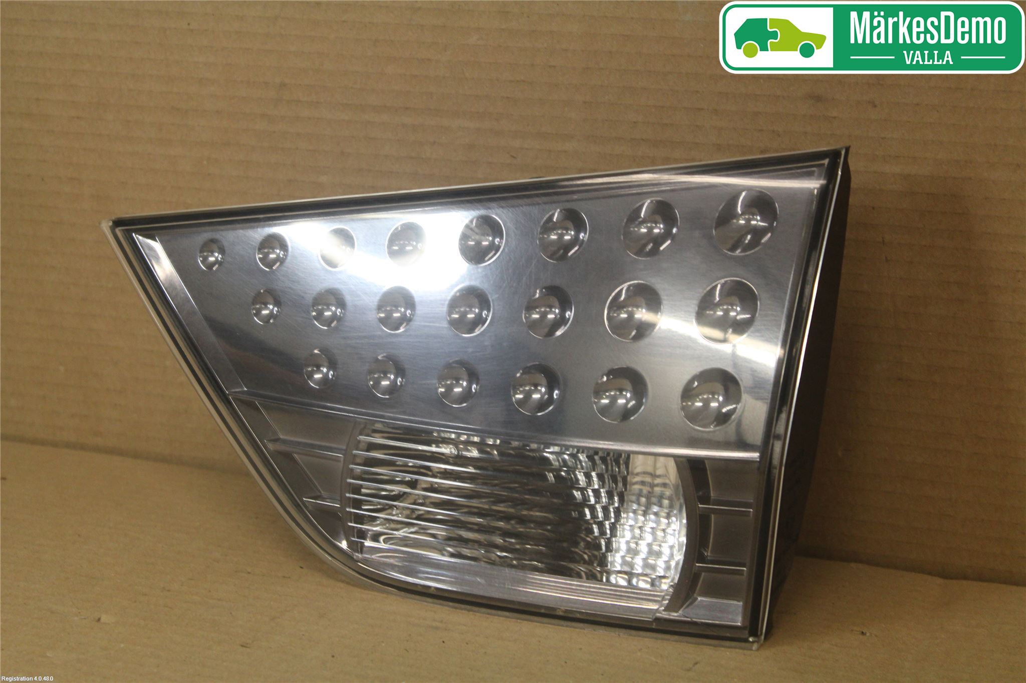 Mitsubishi OUTLANDER 07-12 Bakljus Lucka Hö