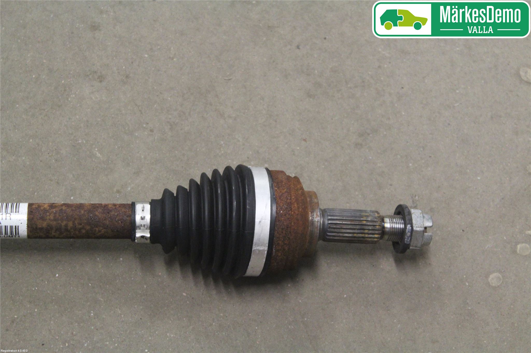 Renault CLIO IV 12-16 Drivaxel Fram Höger