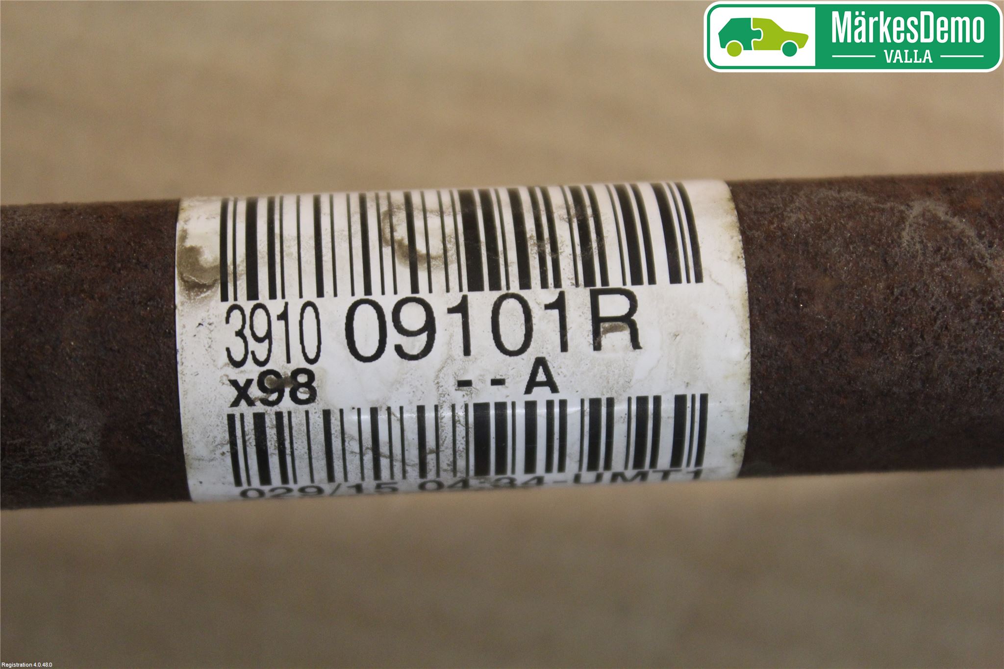 Renault CLIO IV 12-16 Drivaxel Fram Höger