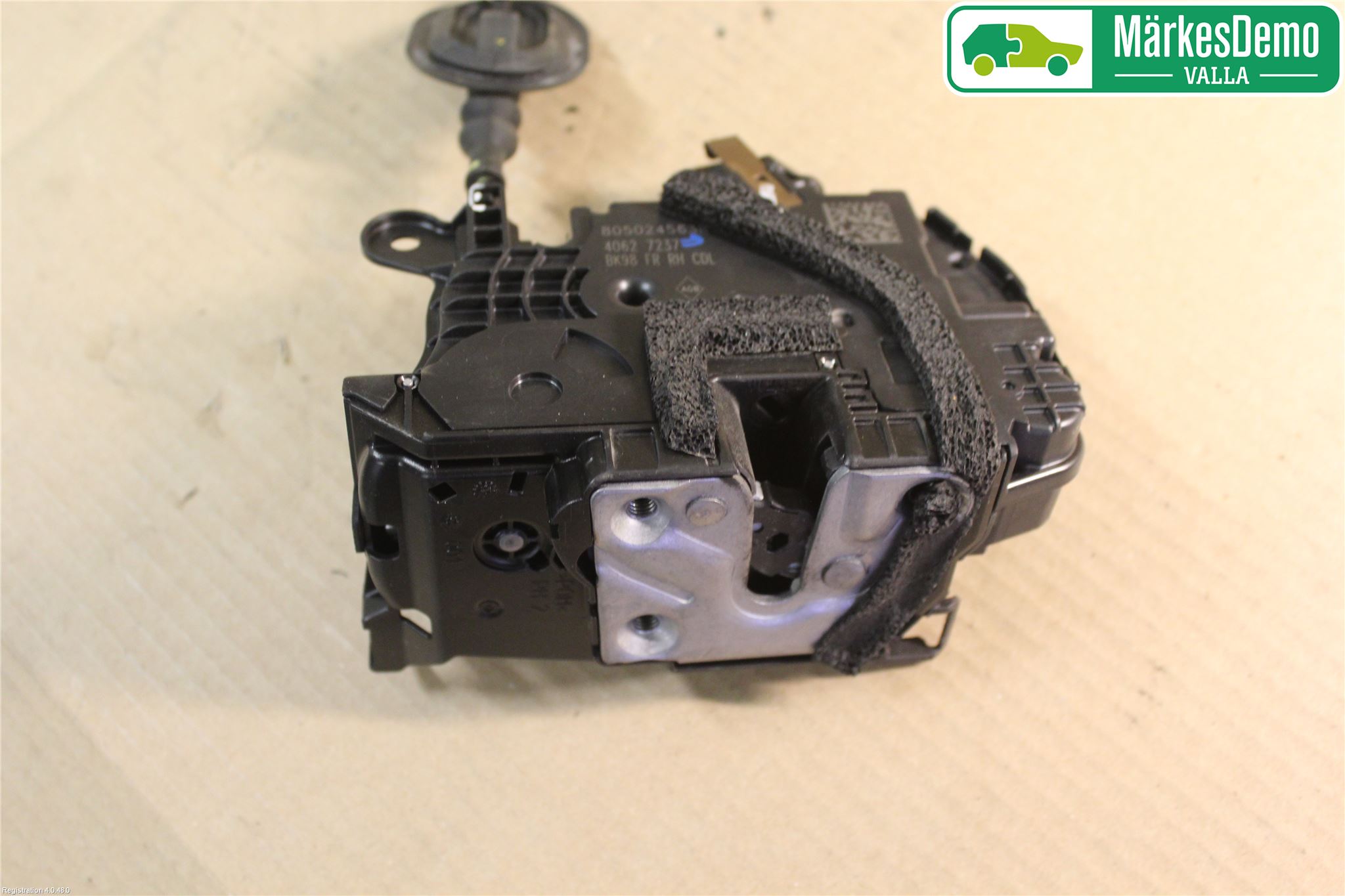 Renault CLIO IV 12-16 Låskista-Dörrlås