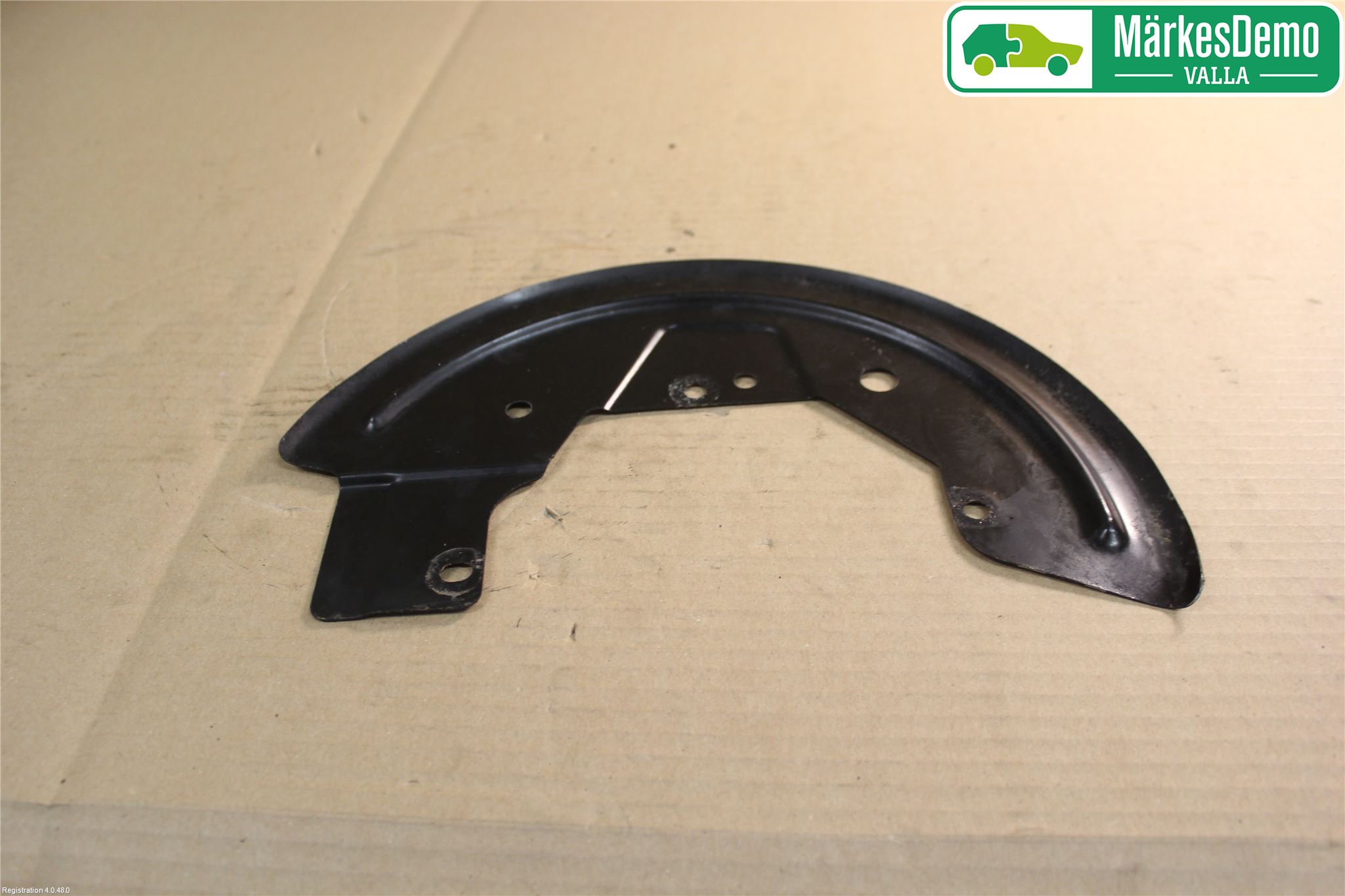 Renault CLIO IV 12-16 Bromssköld Fram