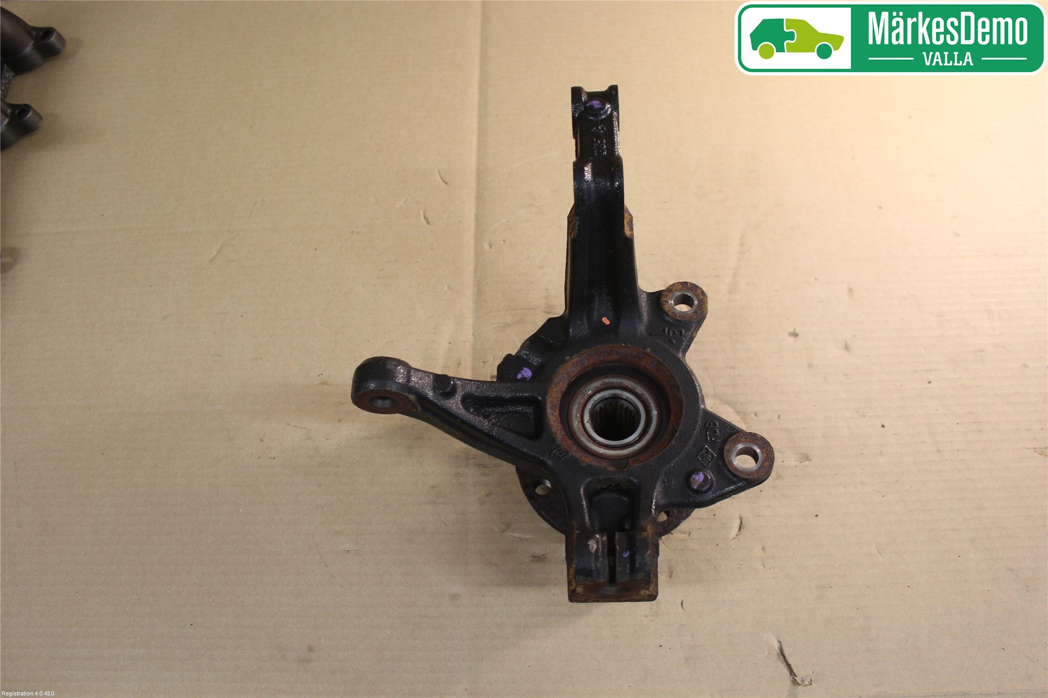 Renault CLIO IV 12-16 Styrspindel Lagerhus Vä