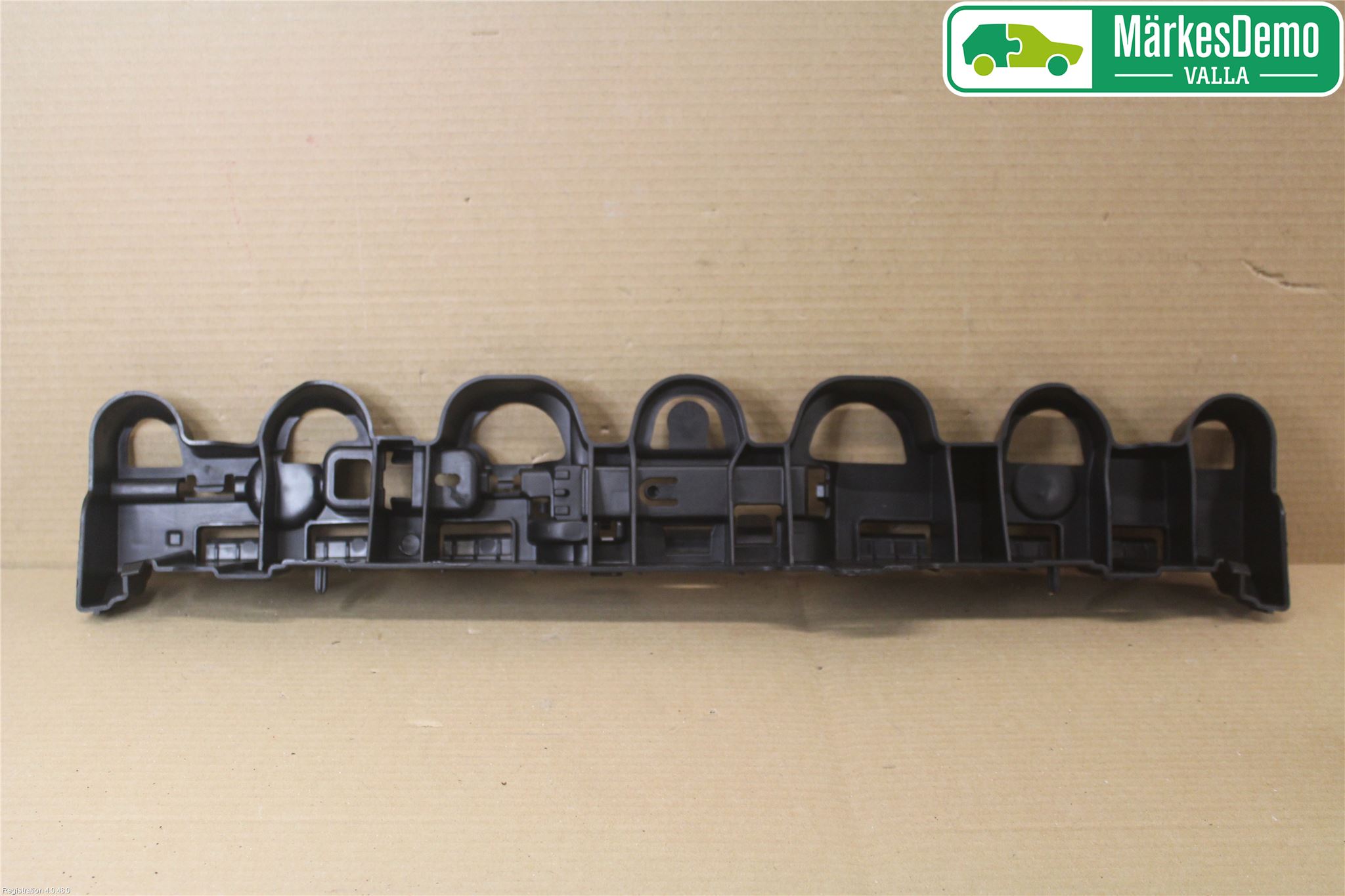 Renault CLIO IV 12-16 Stötfångardel Bak Mitt