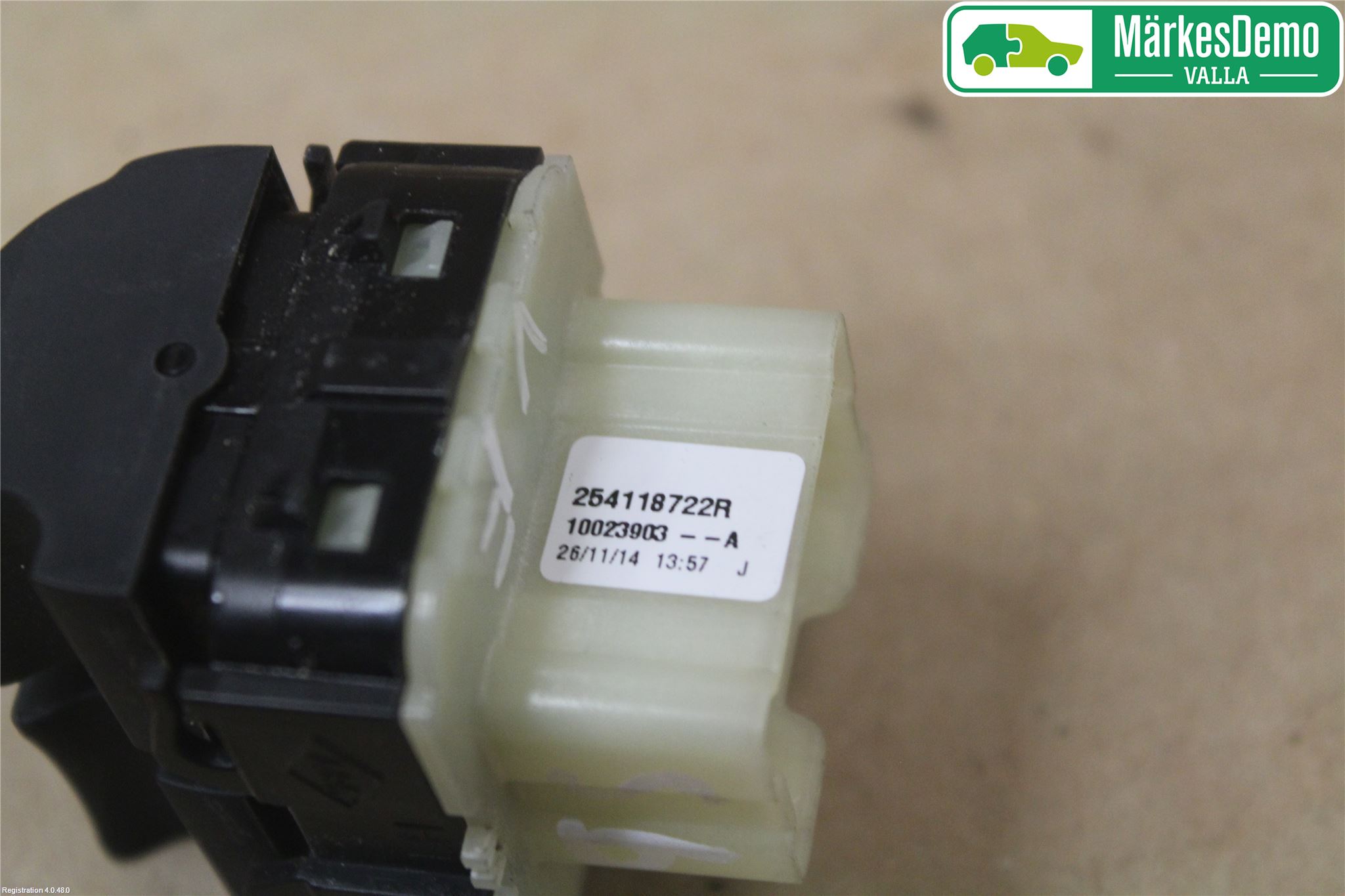 Renault CLIO IV 12-16 Strömställare Elhiss