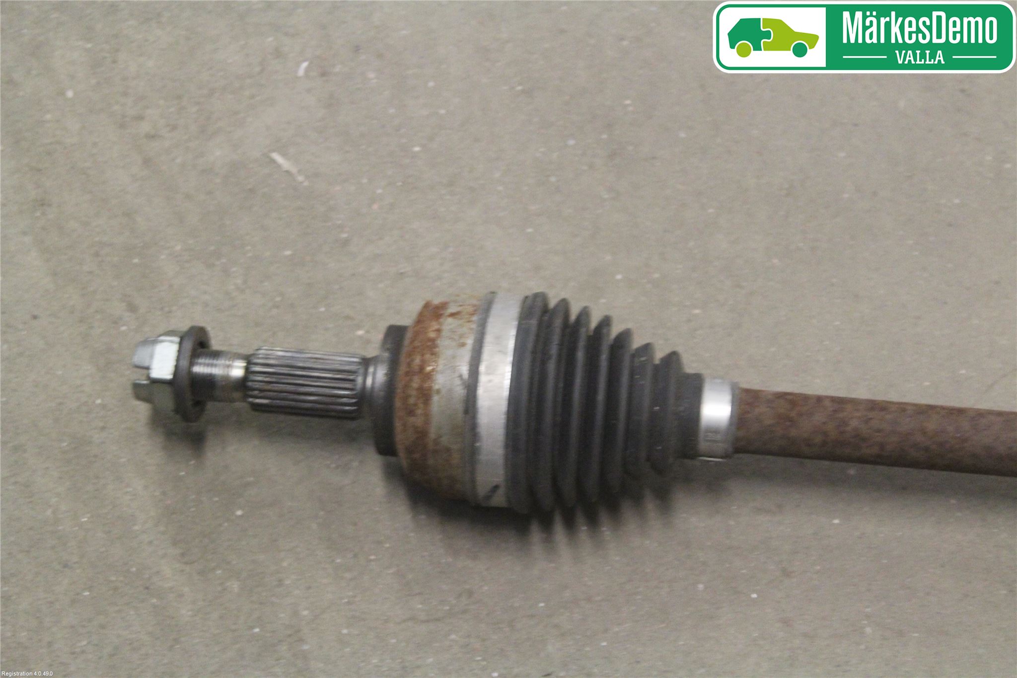Renault CLIO IV 12-16 Drivaxel Fram Vänster