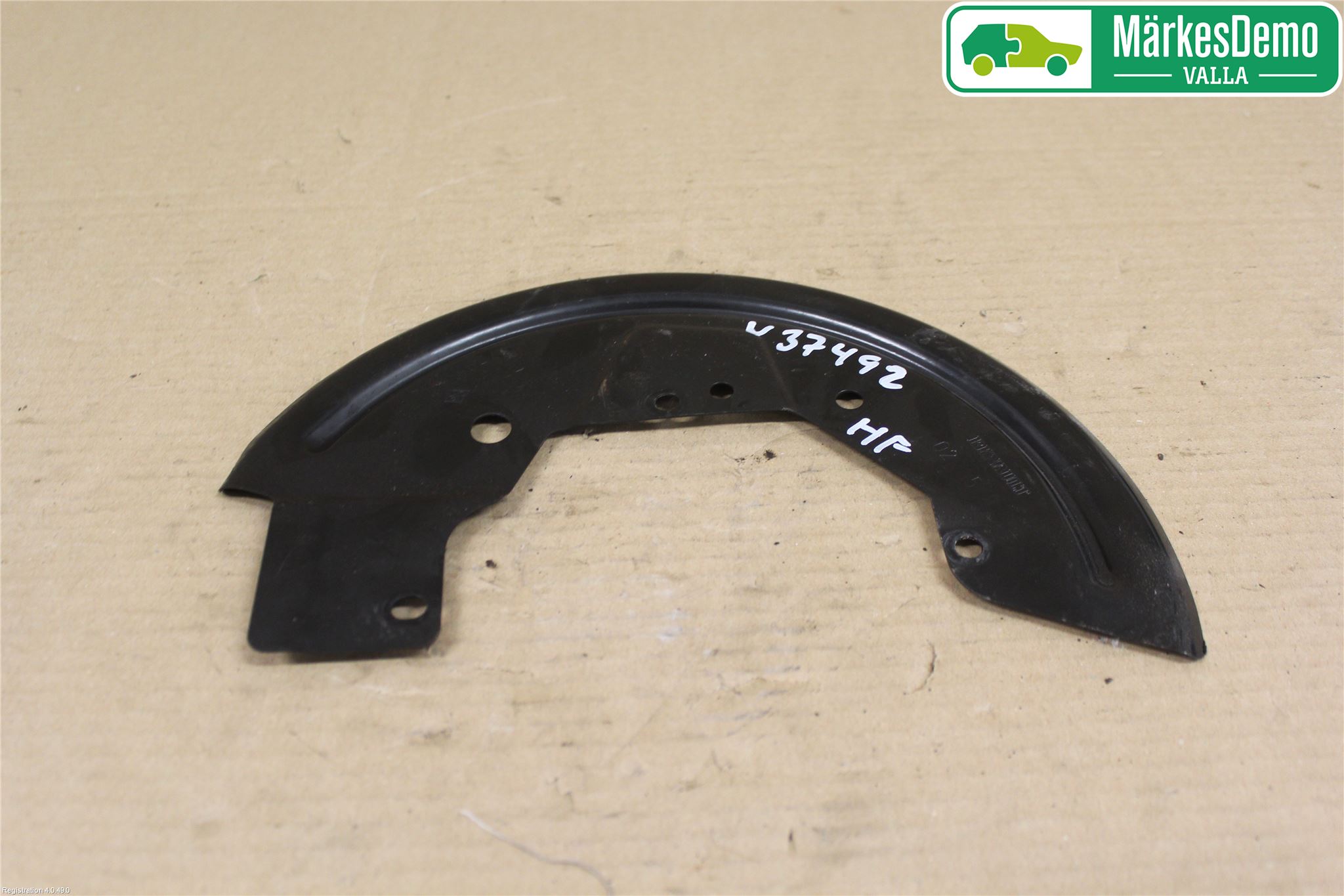 Renault CLIO IV 12-16 Bromssköld Fram