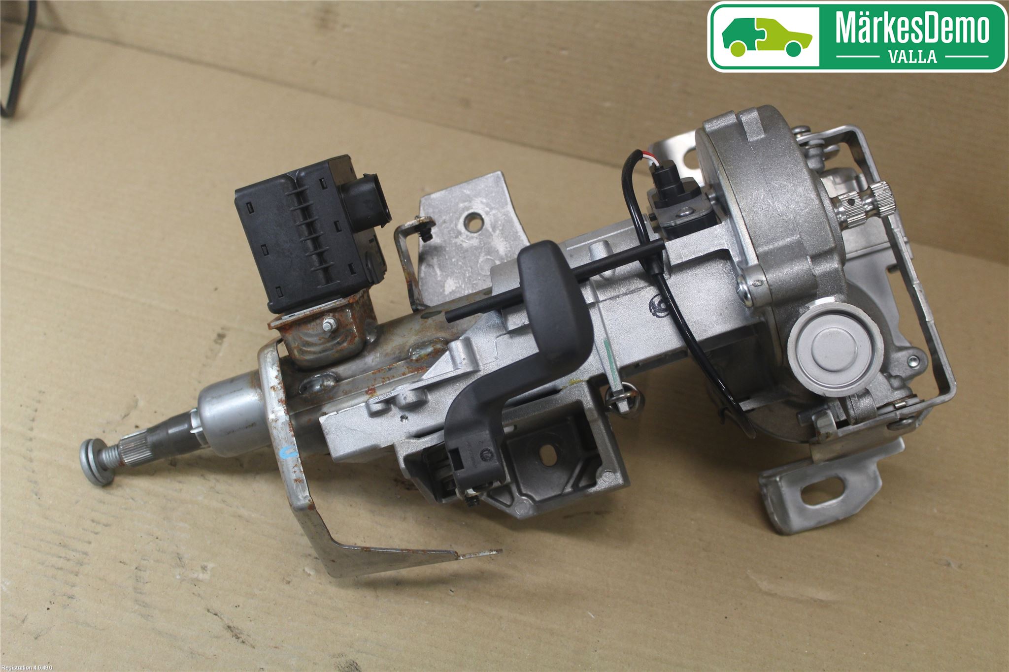 Renault CLIO IV 12-16 Rattaxelagg Med Inb Servo