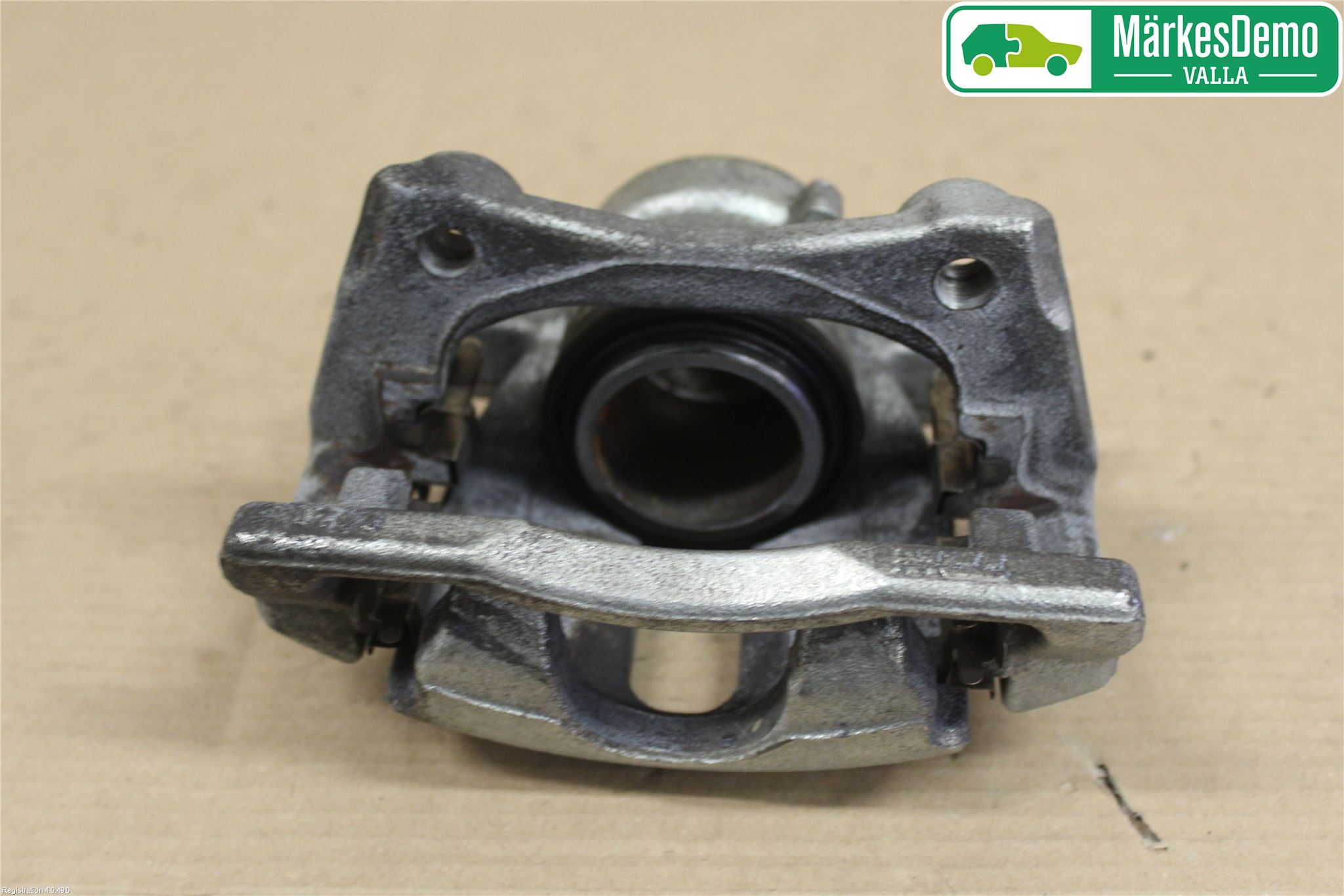 Renault CLIO IV 12-16 Bromsok Fram Höger