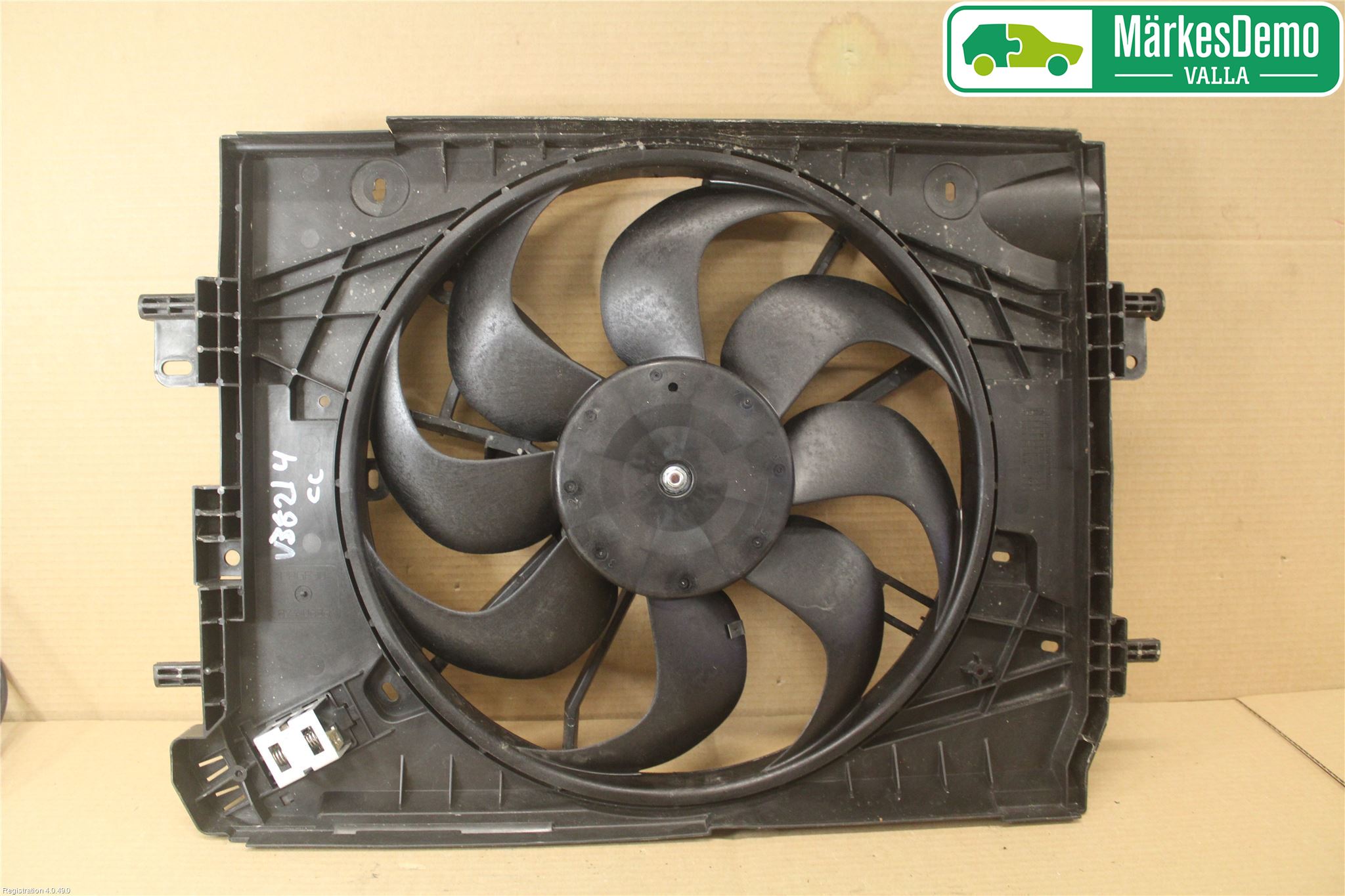 Renault CLIO IV 12-16 Kylfläkt El