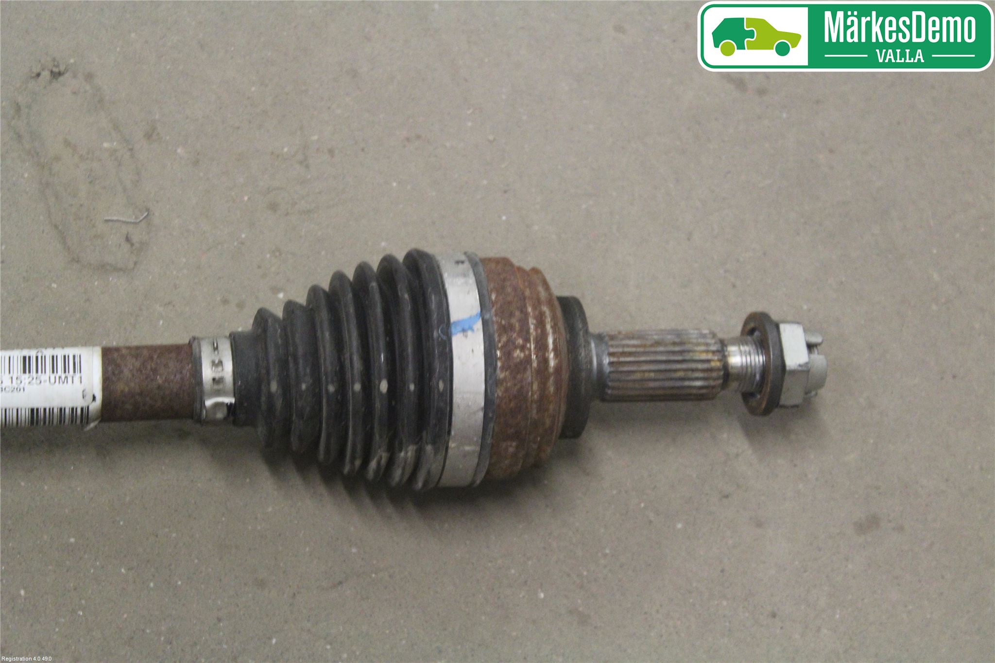 Renault CLIO IV 12-16 Drivaxel Fram Höger
