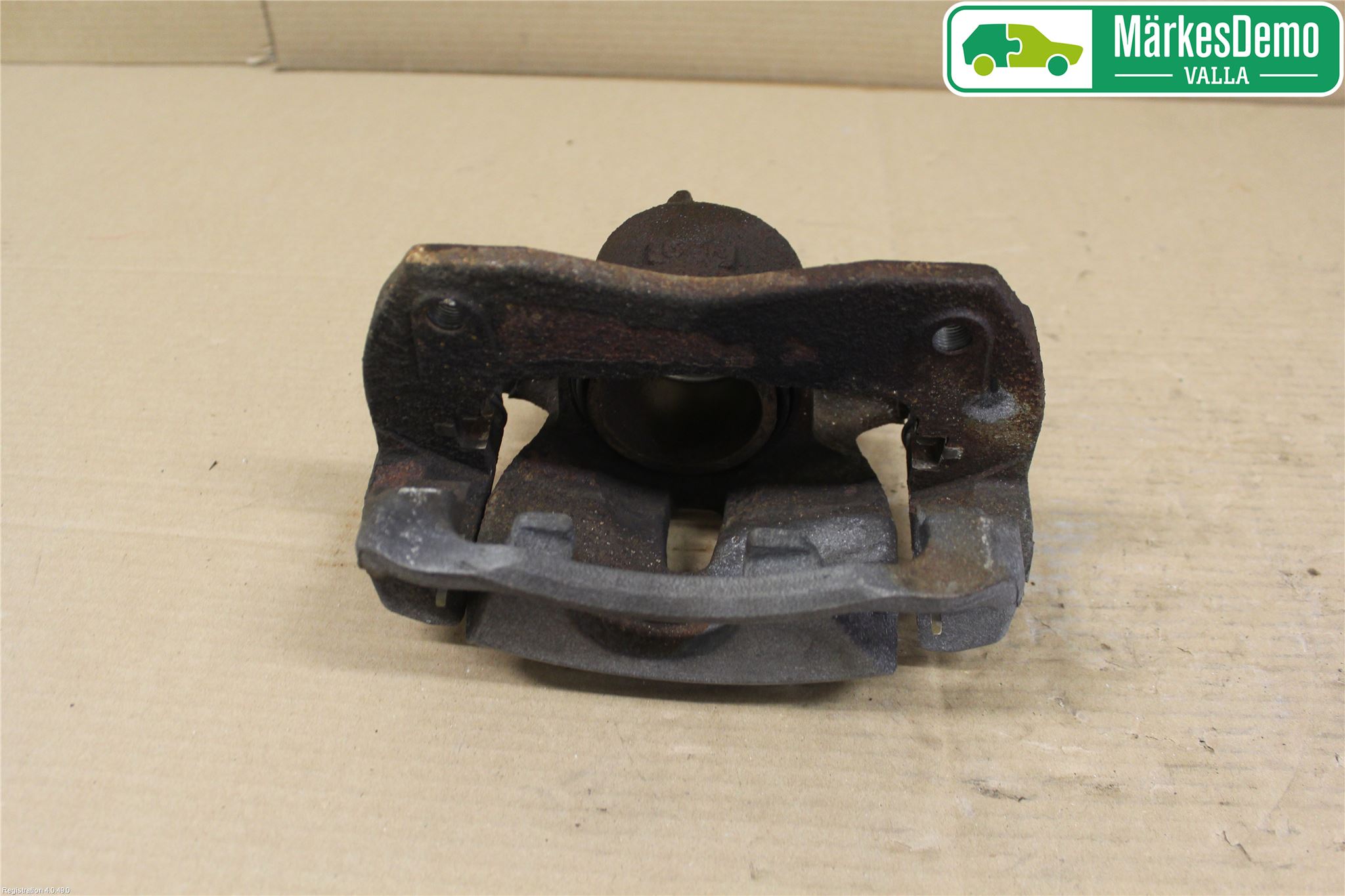 Toyota AURIS 13-19 Bromsok Fram Höger