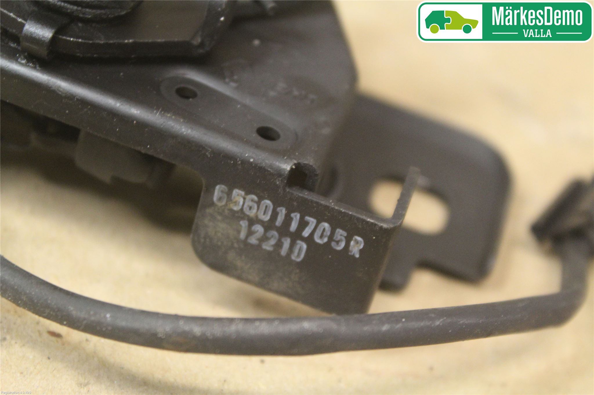 Renault CLIO IV 12-16 Huvlås