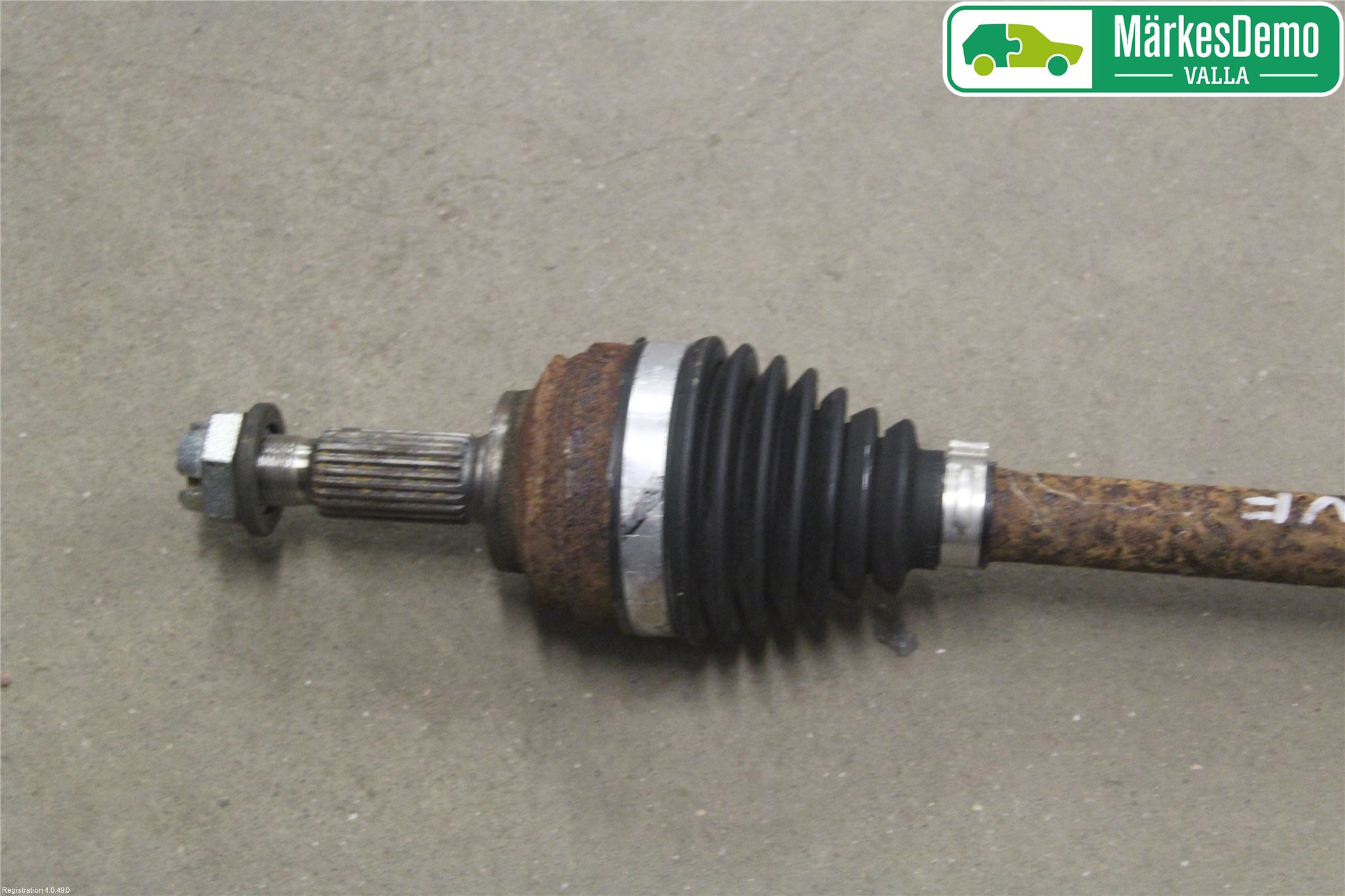 Renault CLIO IV 12-16 Drivaxel Fram Vänster