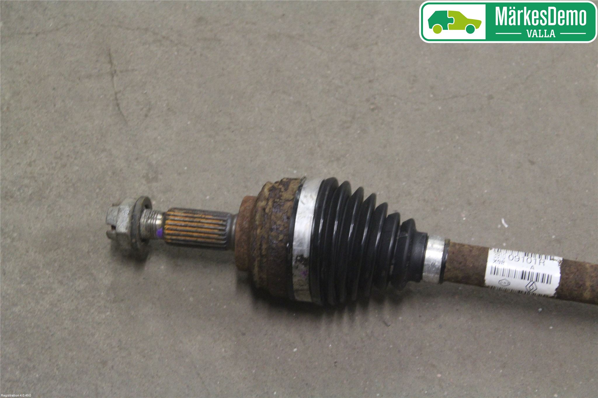 Renault CLIO IV 12-16 Drivaxel Fram Höger