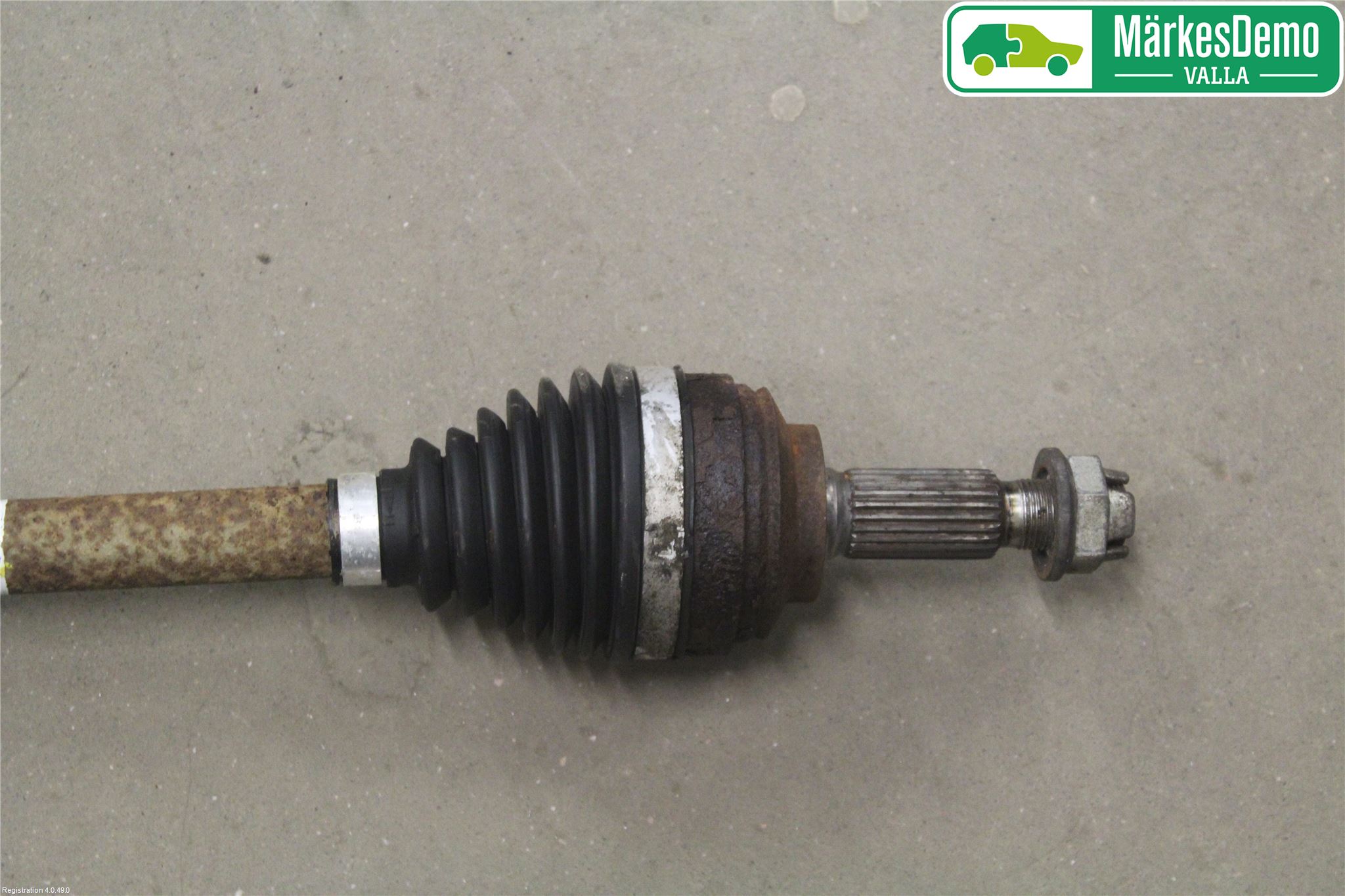 Renault CLIO IV 12-16 Drivaxel Fram Höger