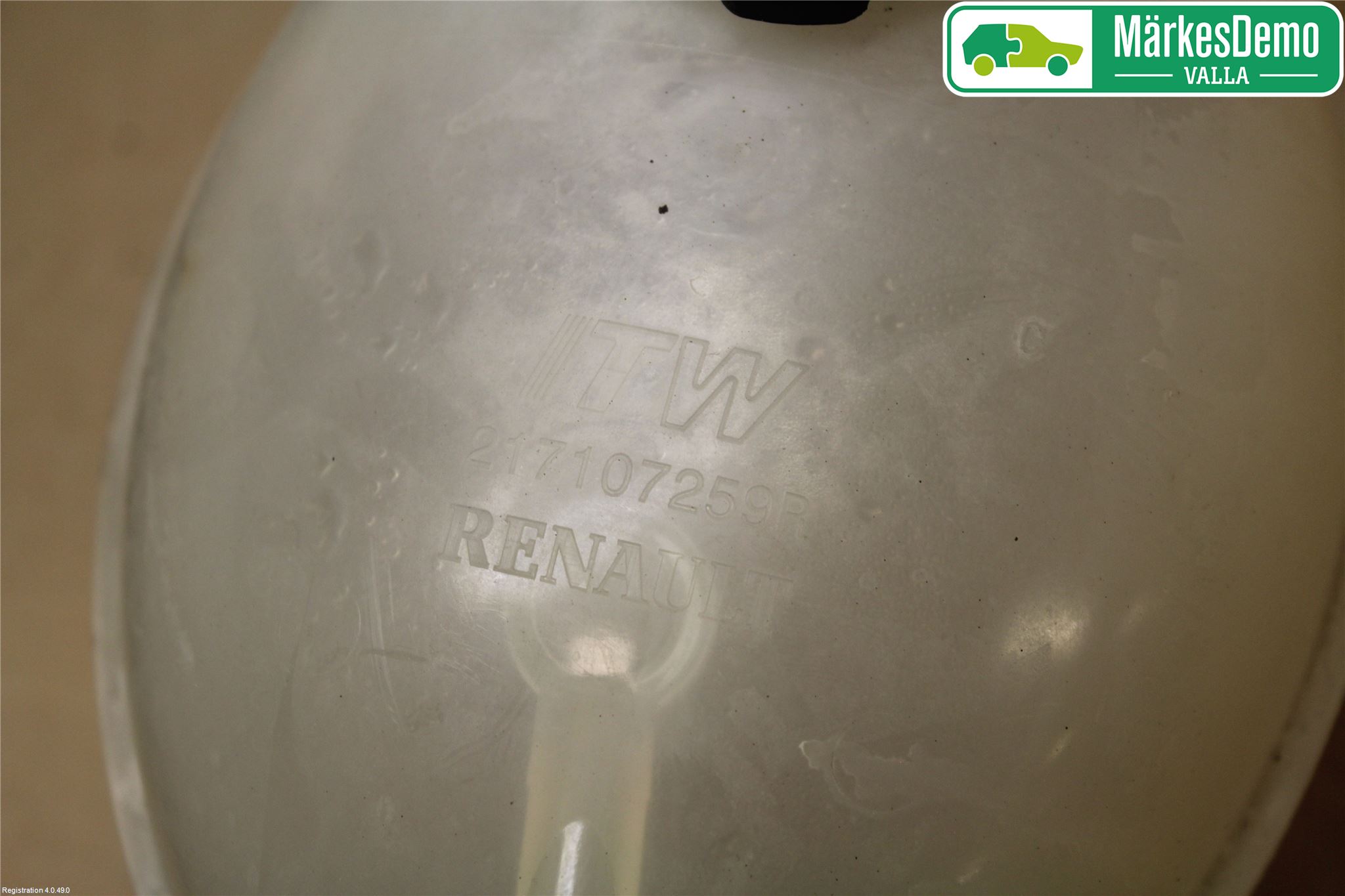 Renault CLIO IV 12-16 Expansionstank