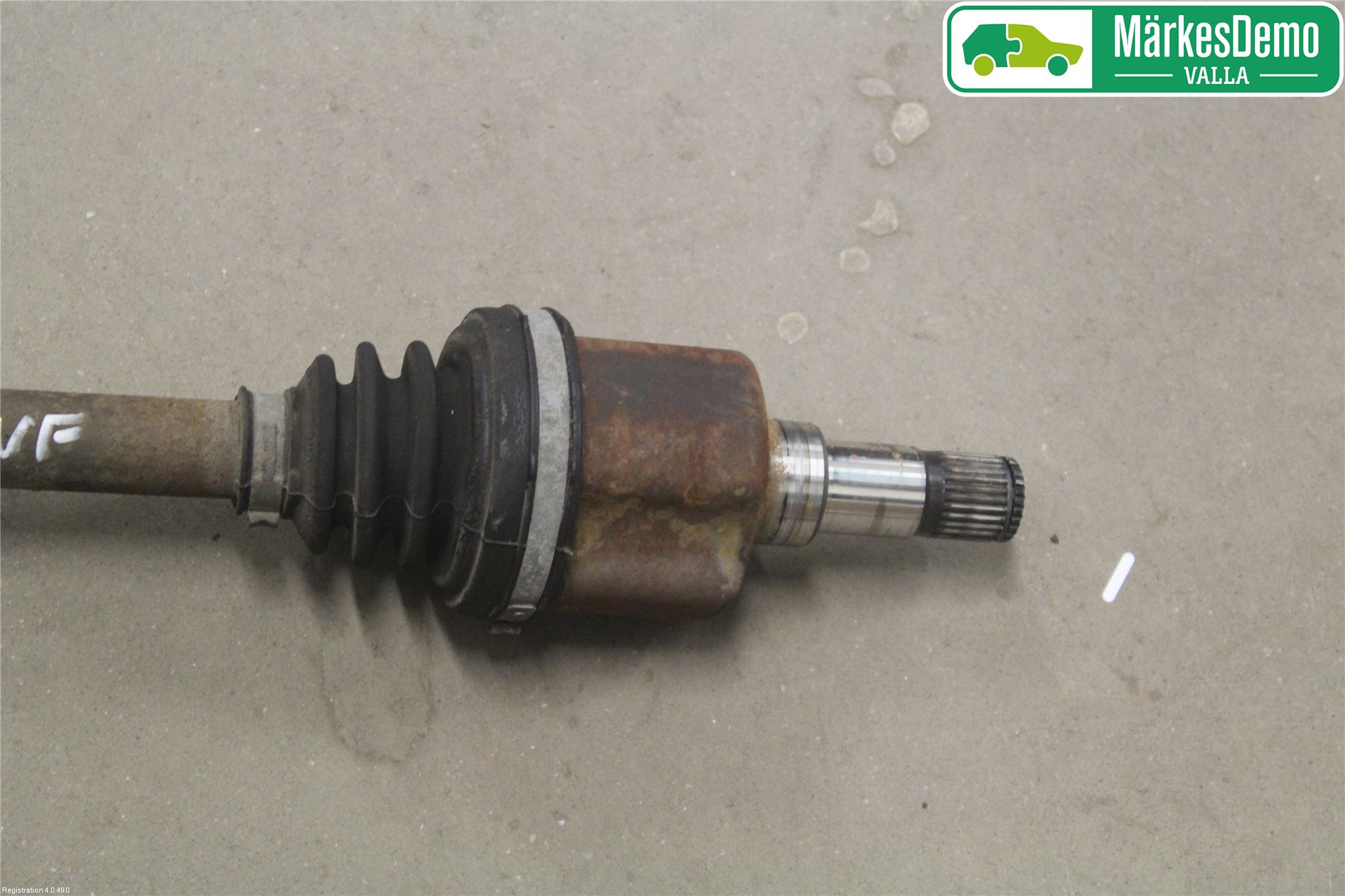 Volvo V70 08-13 Drivaxel Fram Vänster