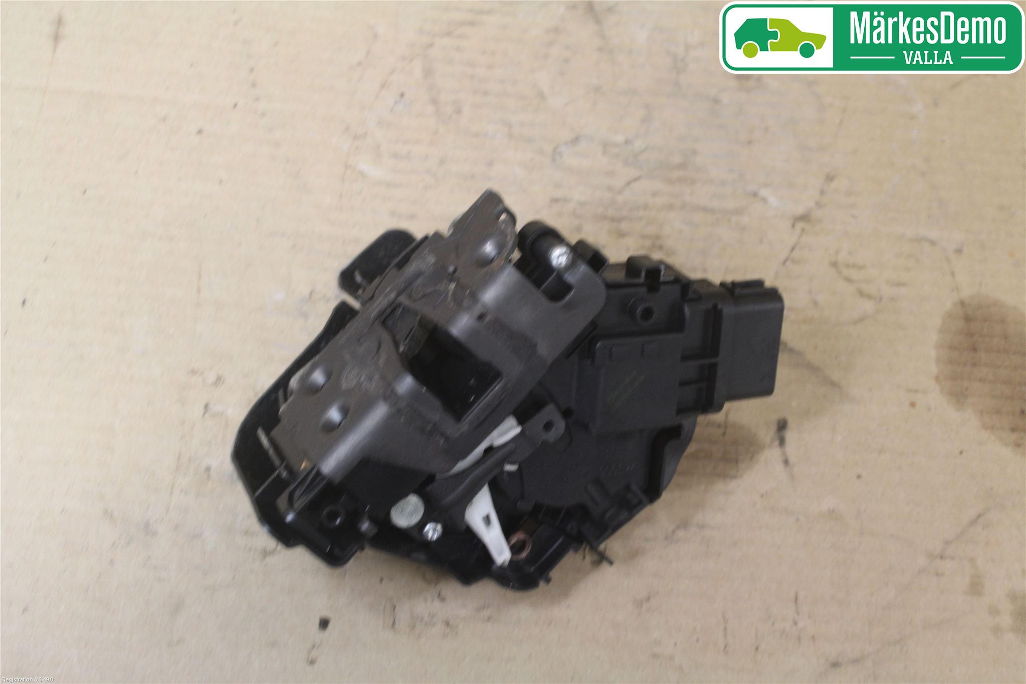 Ford FOCUS 08-11 Låskista-Dörrlås