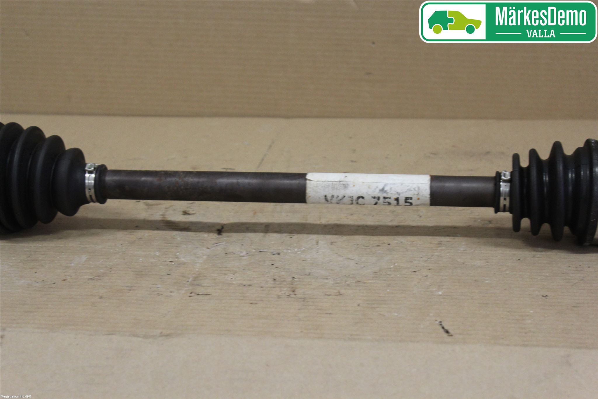 Subaru LEGACY    04-06 Drivaxel Fram Höger