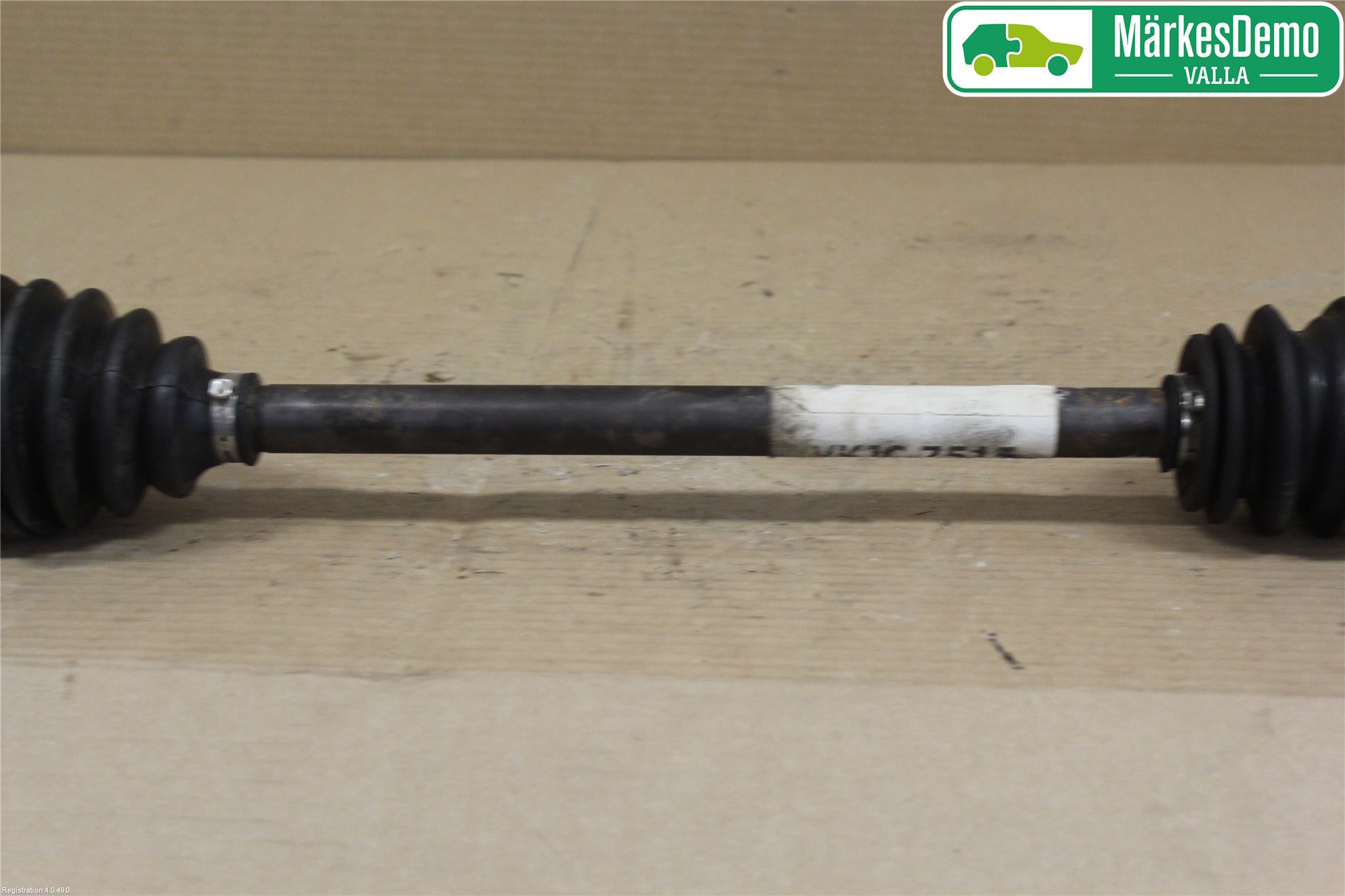 Subaru LEGACY    04-06 Drivaxel Fram Vänster