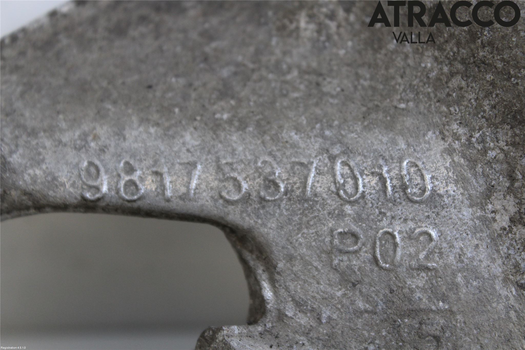 Peugeot 3008 17-24 Hjullagerhus-Spindel Vä B