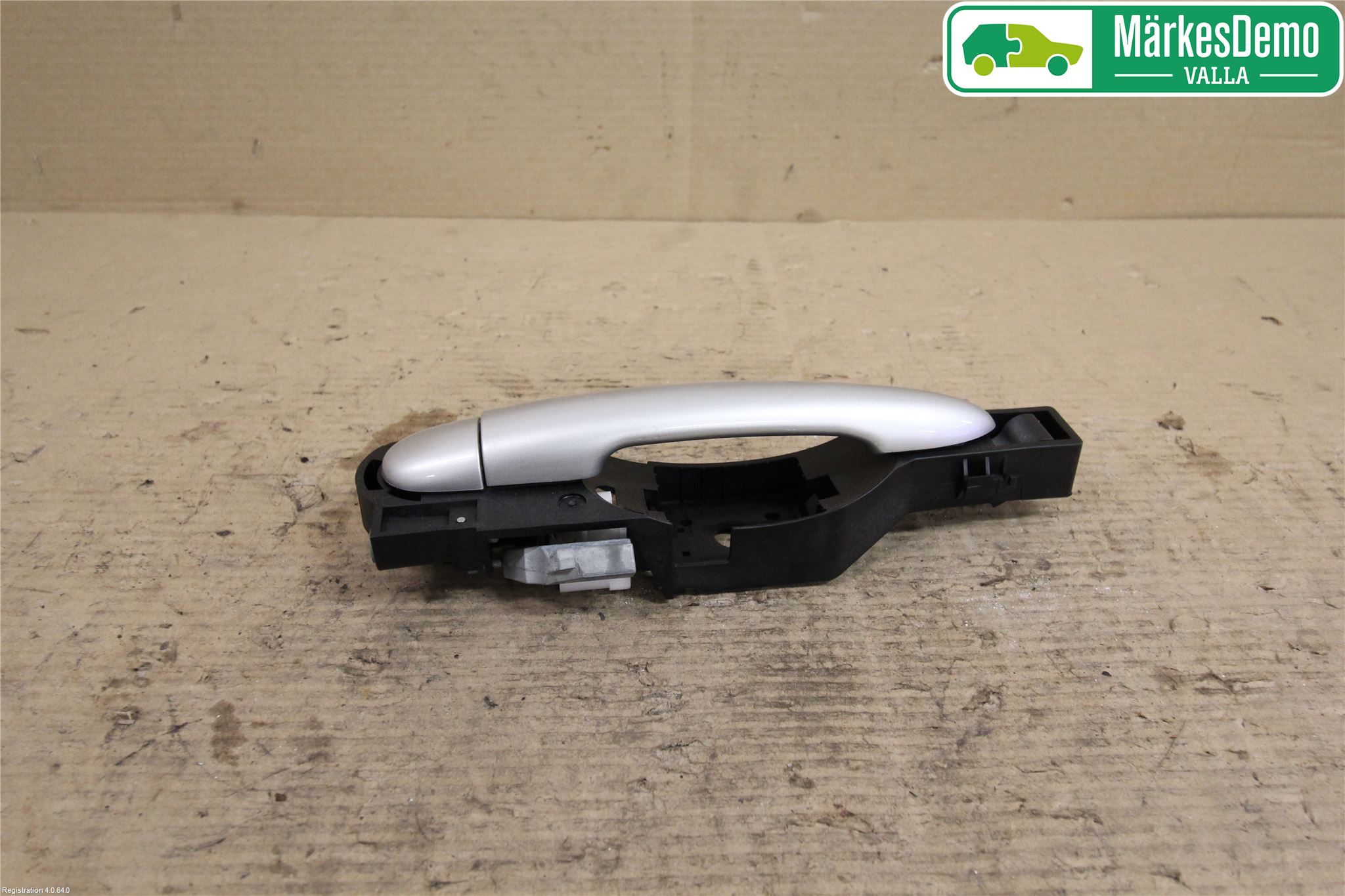 Renault CLIO III  09-12 Dörrhandtag Yttre Hö