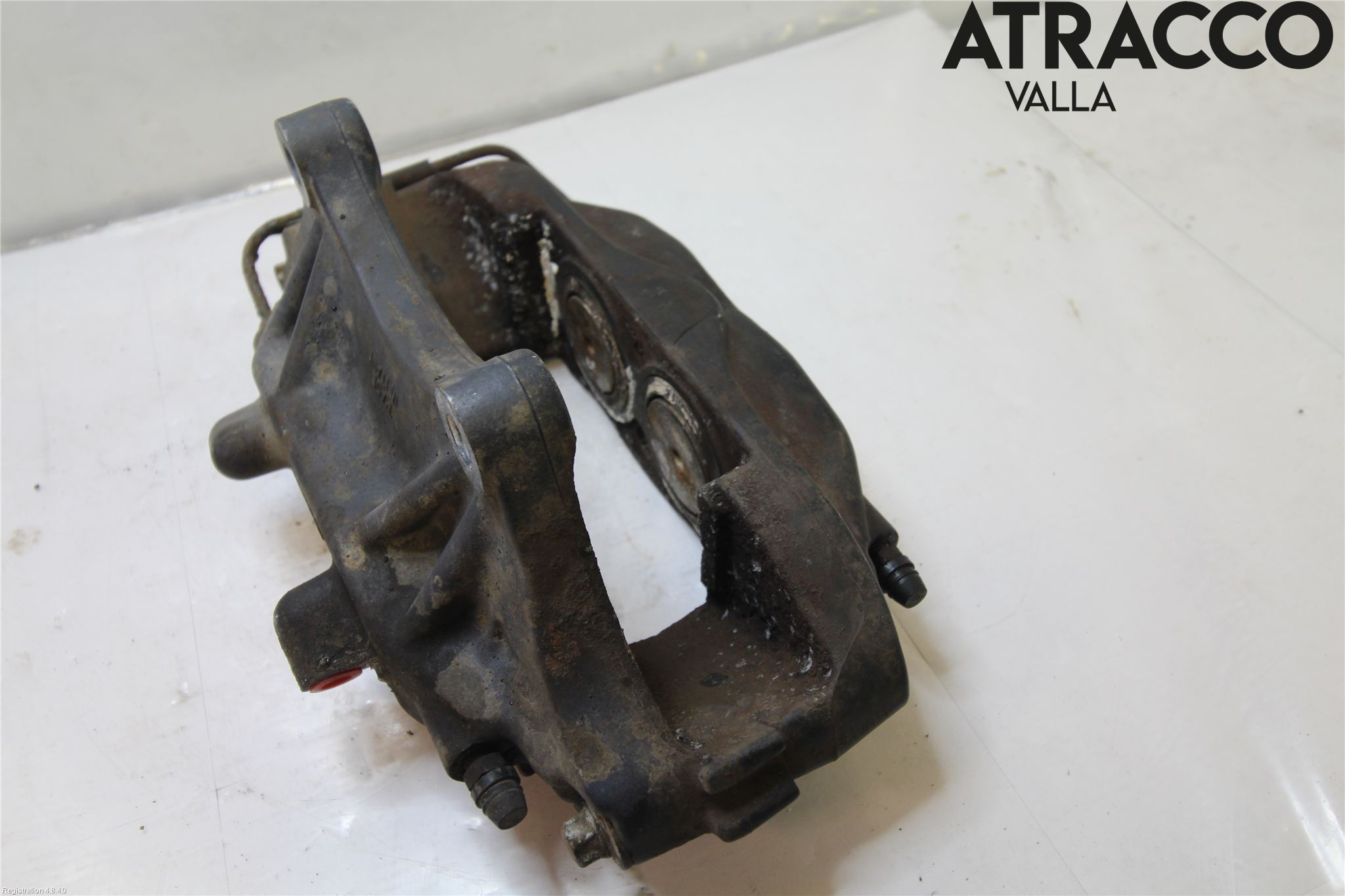 Tesla MODEL S 13- Bromsok Fram Höger