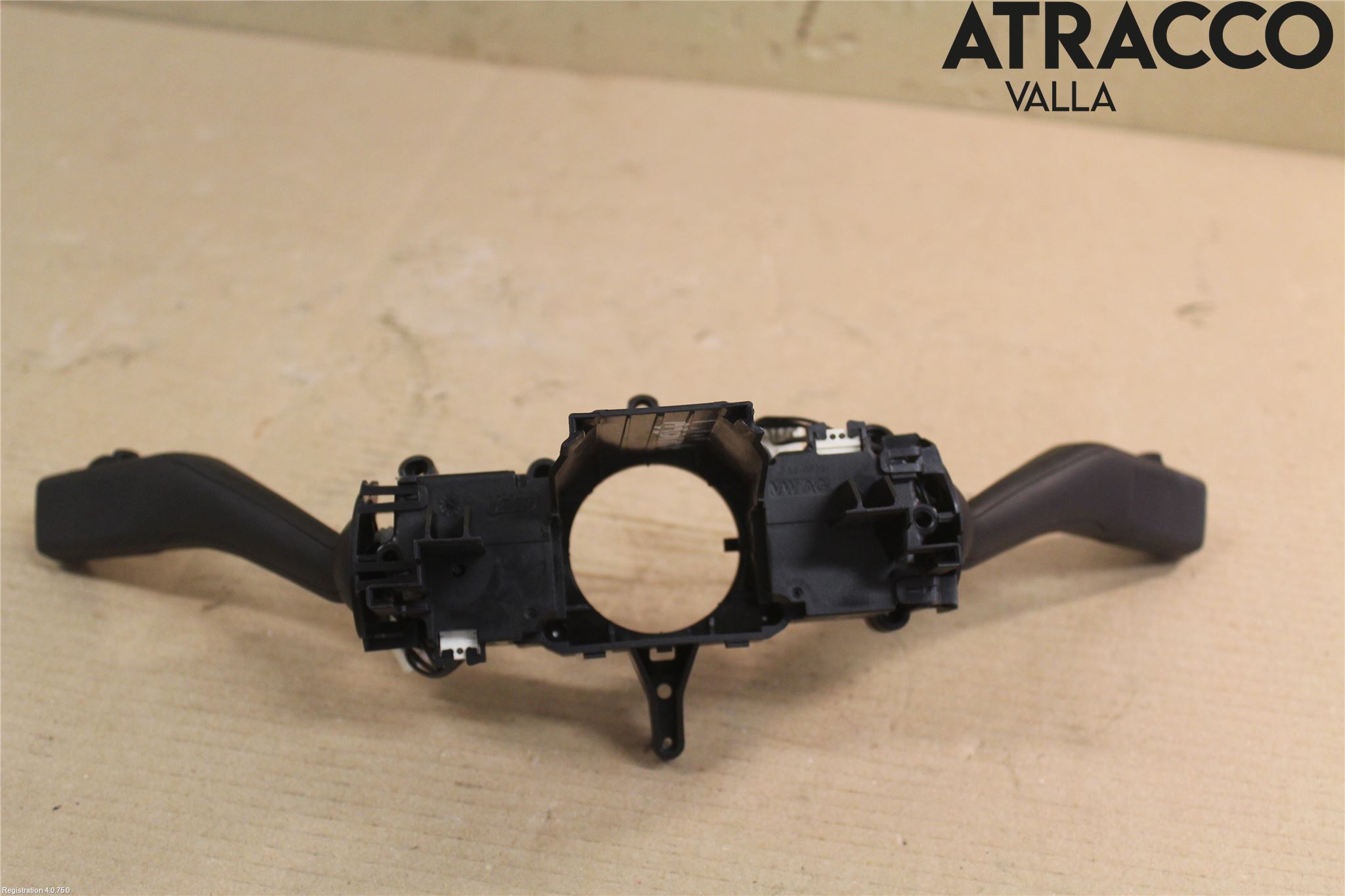 Seat LEON 06-12 Spakcentral